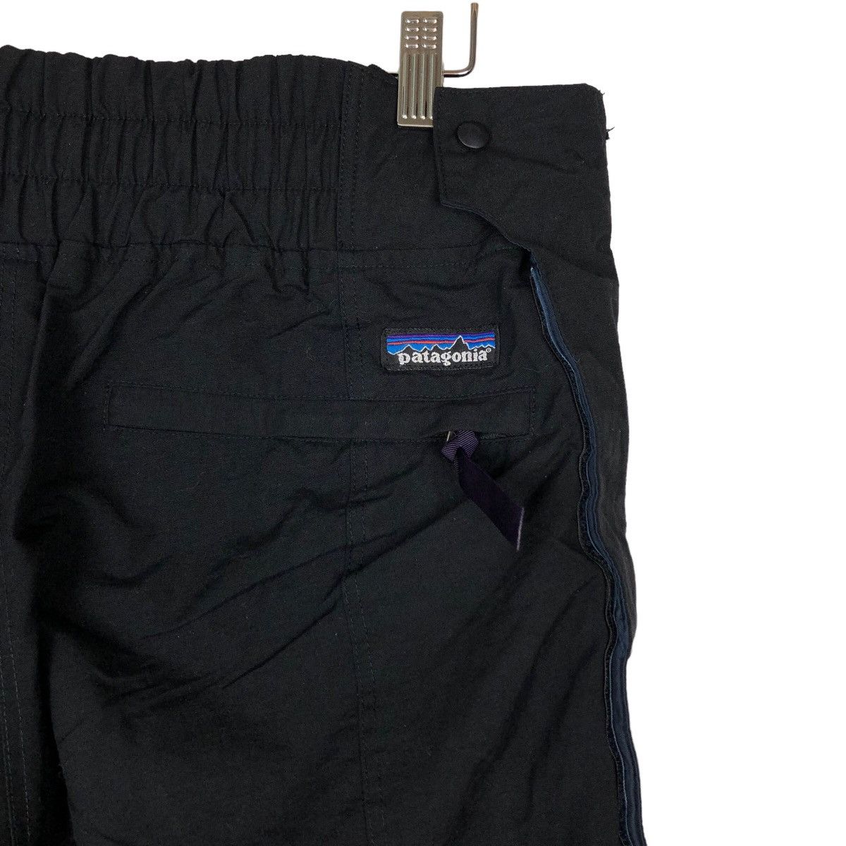 Patagonia VINTAGE PATAGONIA SKI PANTS Size US 36 / EU 52 - 9 Thumbnail