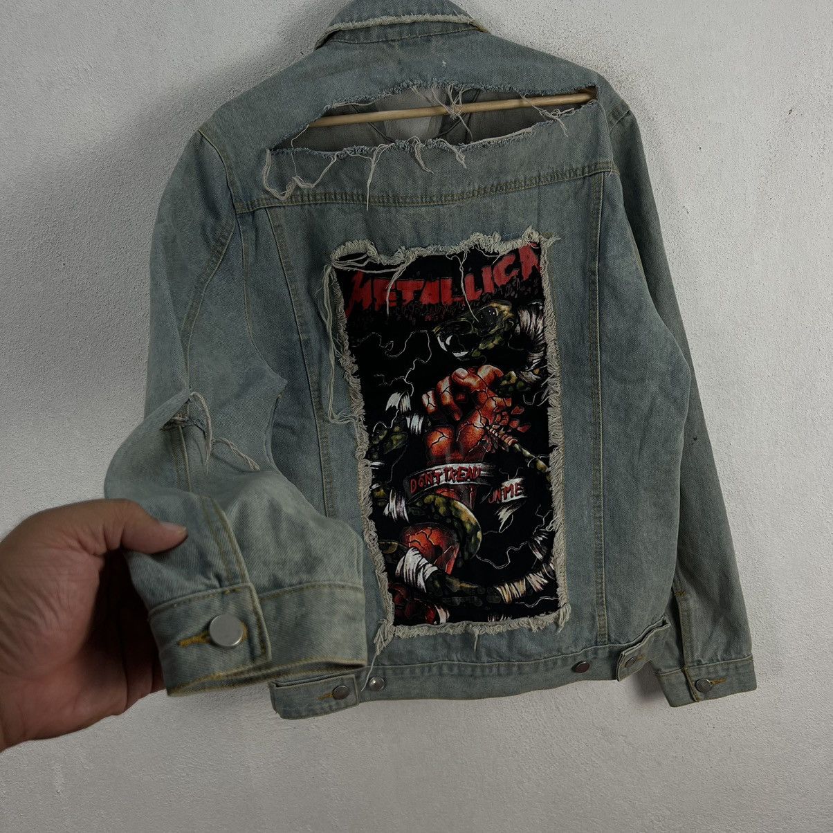 Band Tees RARE PUNK DISTRESSED DESIGN DENIM JACKET METALLICA BIG LOGO Size US L / EU 52-54 / 3 - 6 Thumbnail