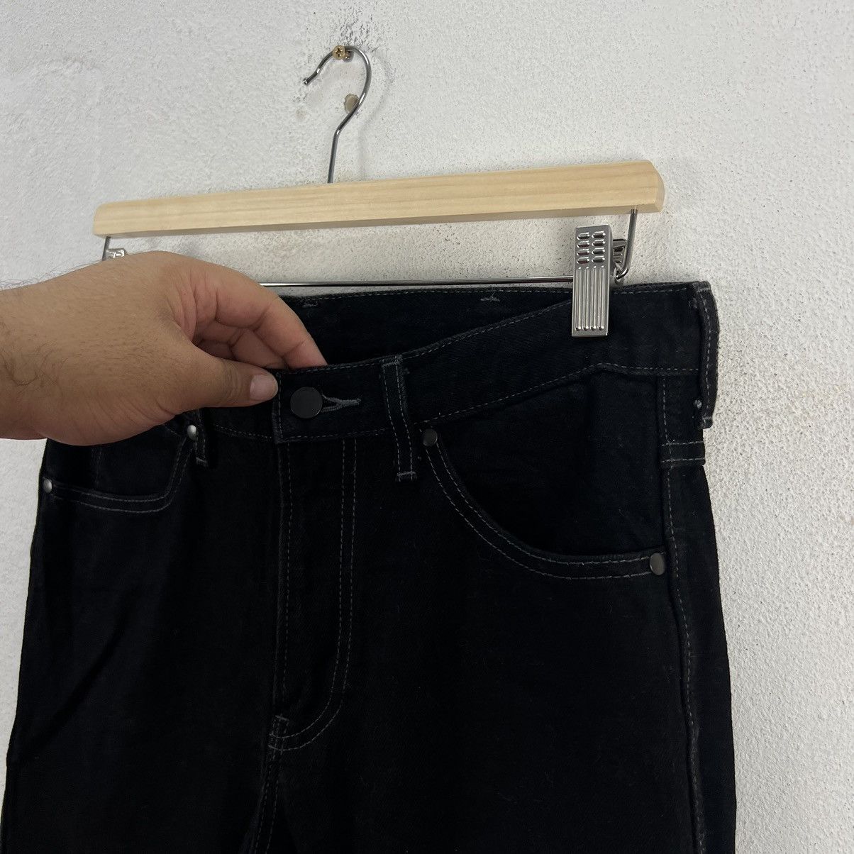 Japanese Brand RARE BLACK ICONIC JEANS UNIQLO JAPAN UNDERCOVER JUN TAKASHI Size US 34 / EU 50 - 6 Thumbnail