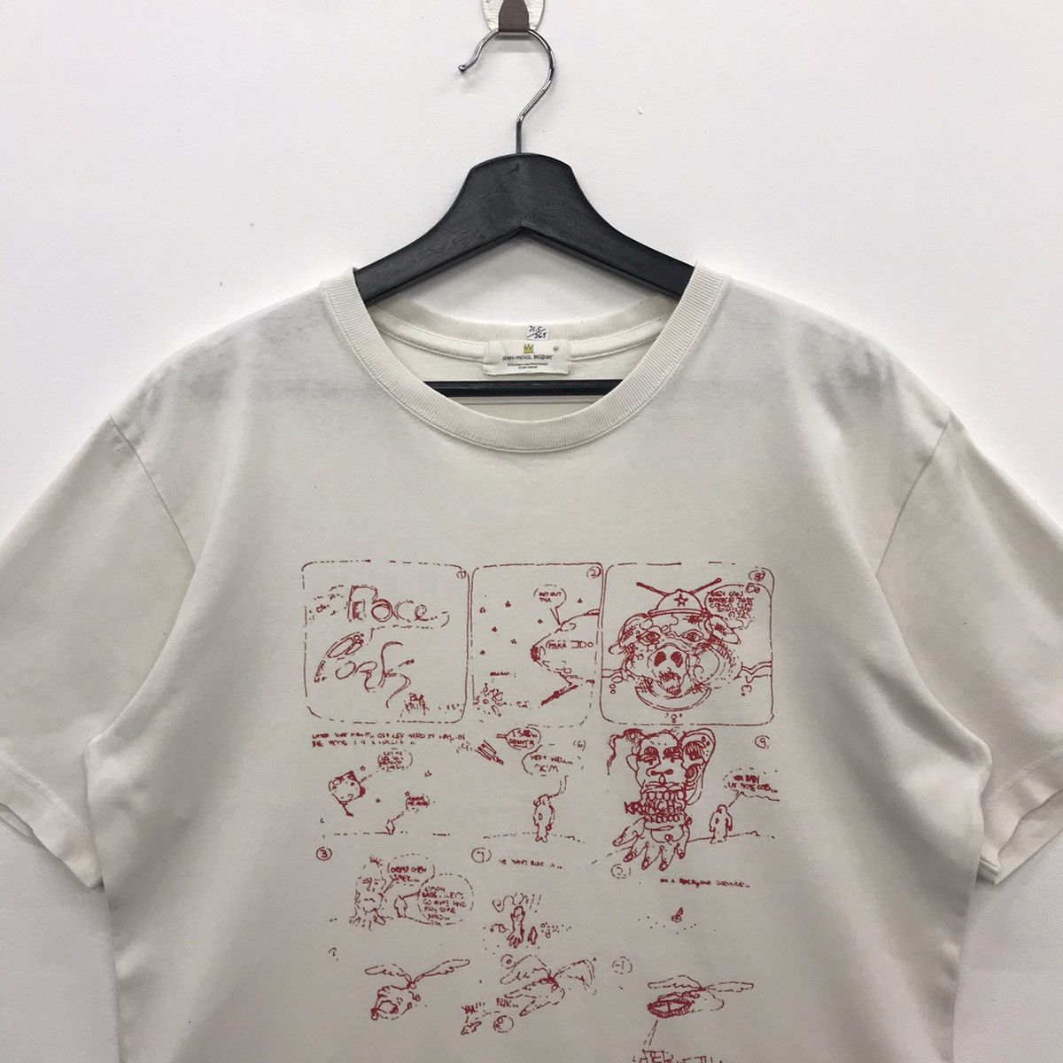 Jean-Michel Basquiat × Uniqlo Rare!! Uniqlo X Art Jean Michel Basquiat Size US M / EU 48-50 / 2 - 3 Thumbnail