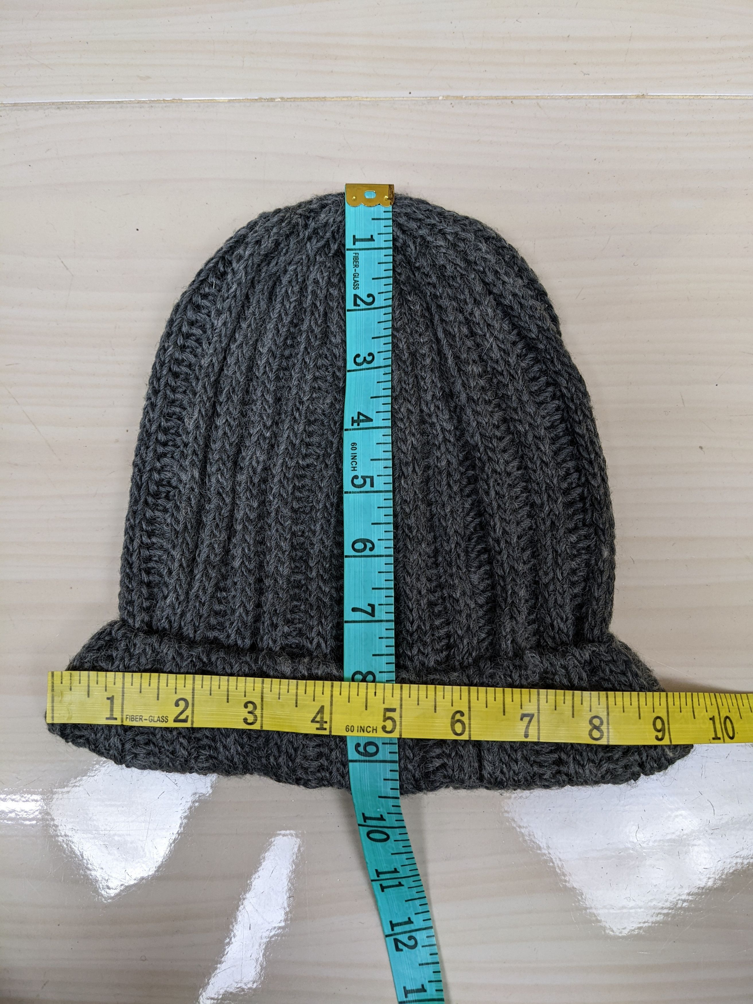 Divided Vintage H&M Divided Plain Beanie Hat Cap Snowcap Size ONE SIZE - 4 Thumbnail