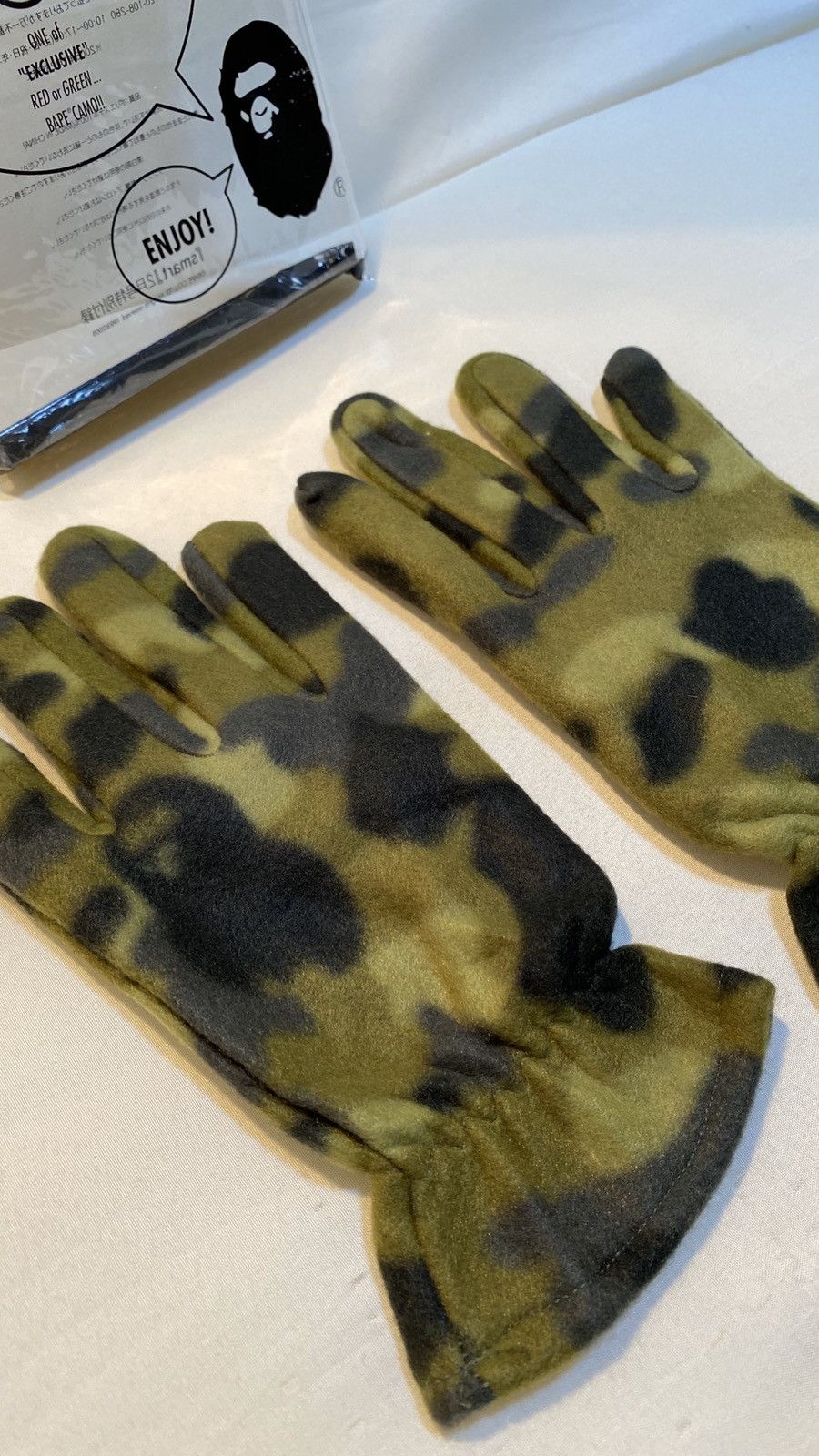 Japanese Brand Camo gloves Size ONE SIZE - 3 Thumbnail