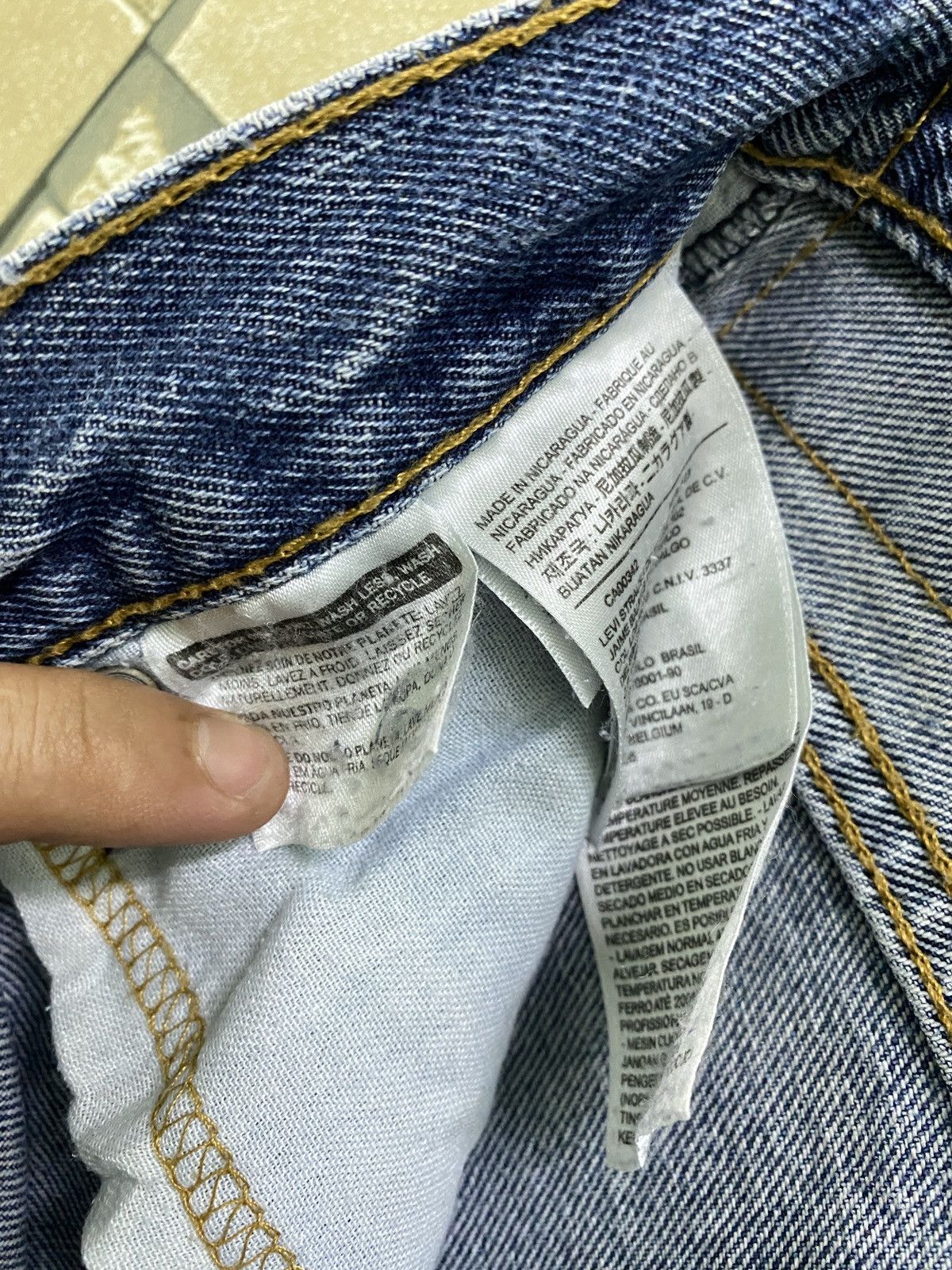 Levi's × Vintage Vintage Levi's 517 Flared Distressed Denim Jeans Size US 28 / EU 44 - 19 Thumbnail
