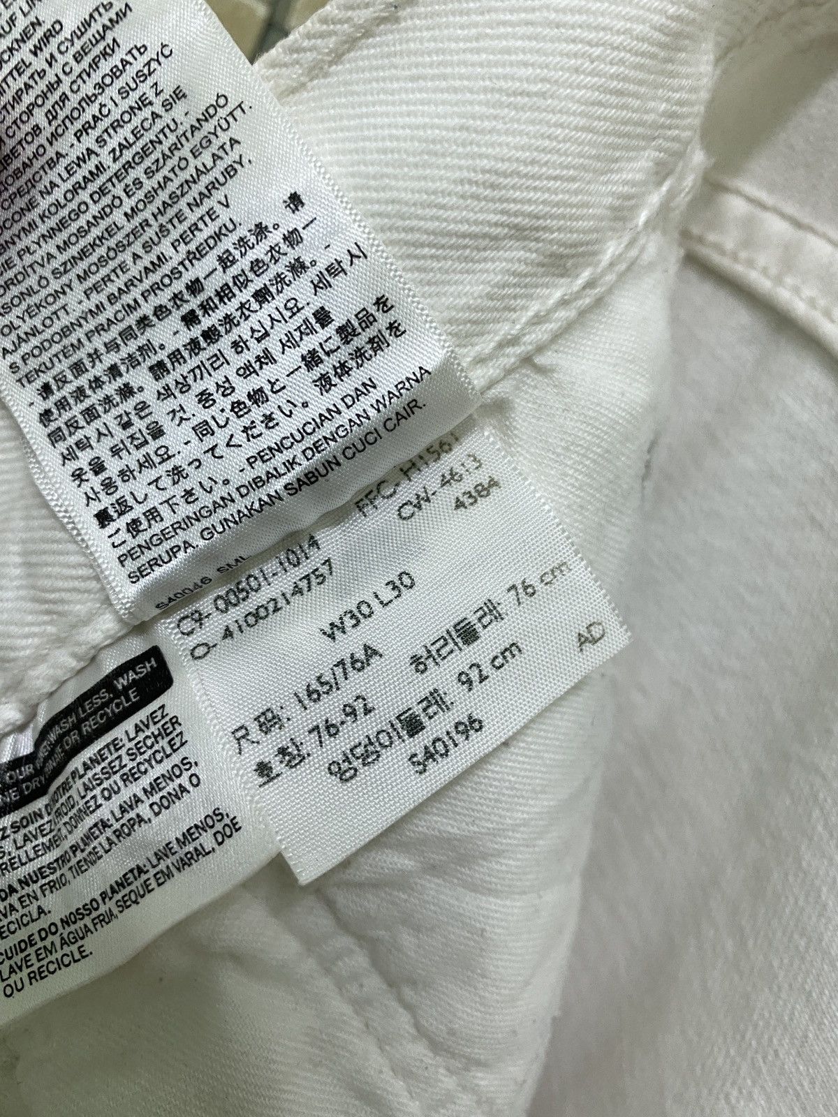 Levi's Vintage 2000s Levi's 501 White Denim Jeans Size US 30 / EU 46 - 20 Thumbnail