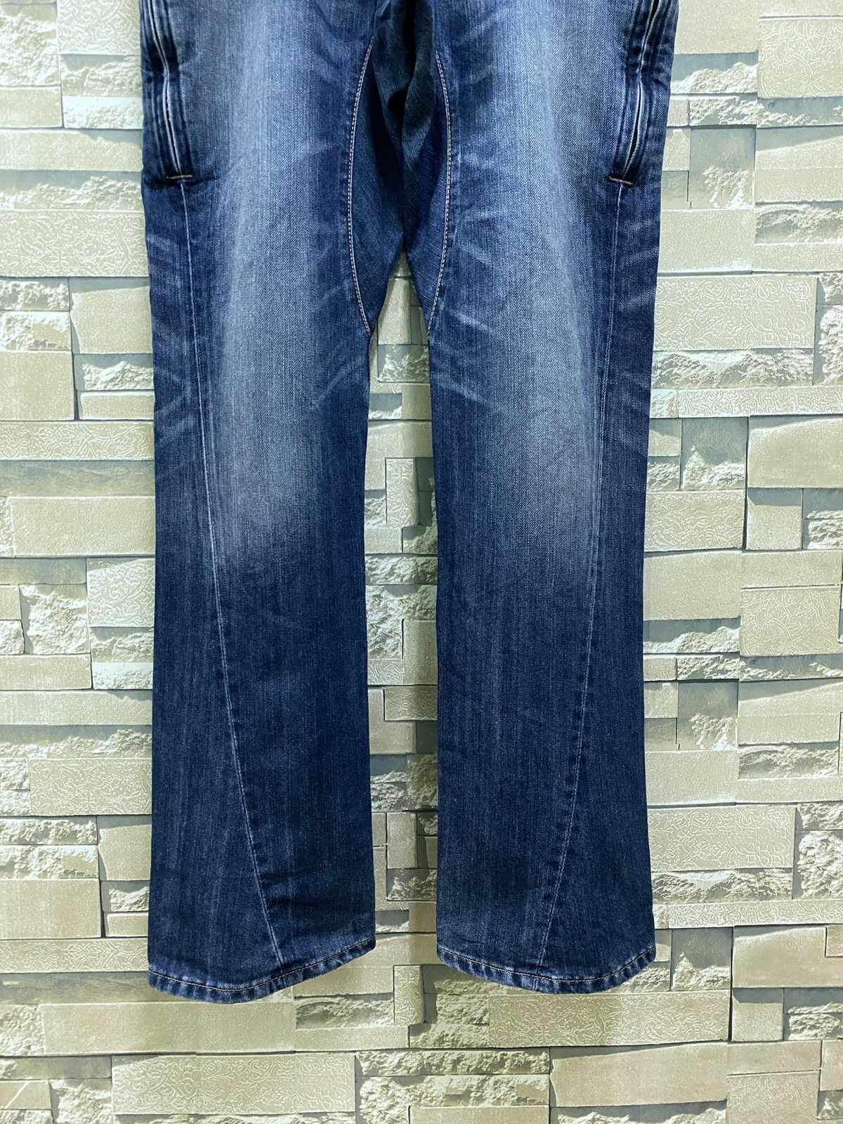 Edwin × Japanese Brand × Vintage Vintage EDWIN 504 Twisted Leg Zipper Denim Size US 31 - 8 Thumbnail