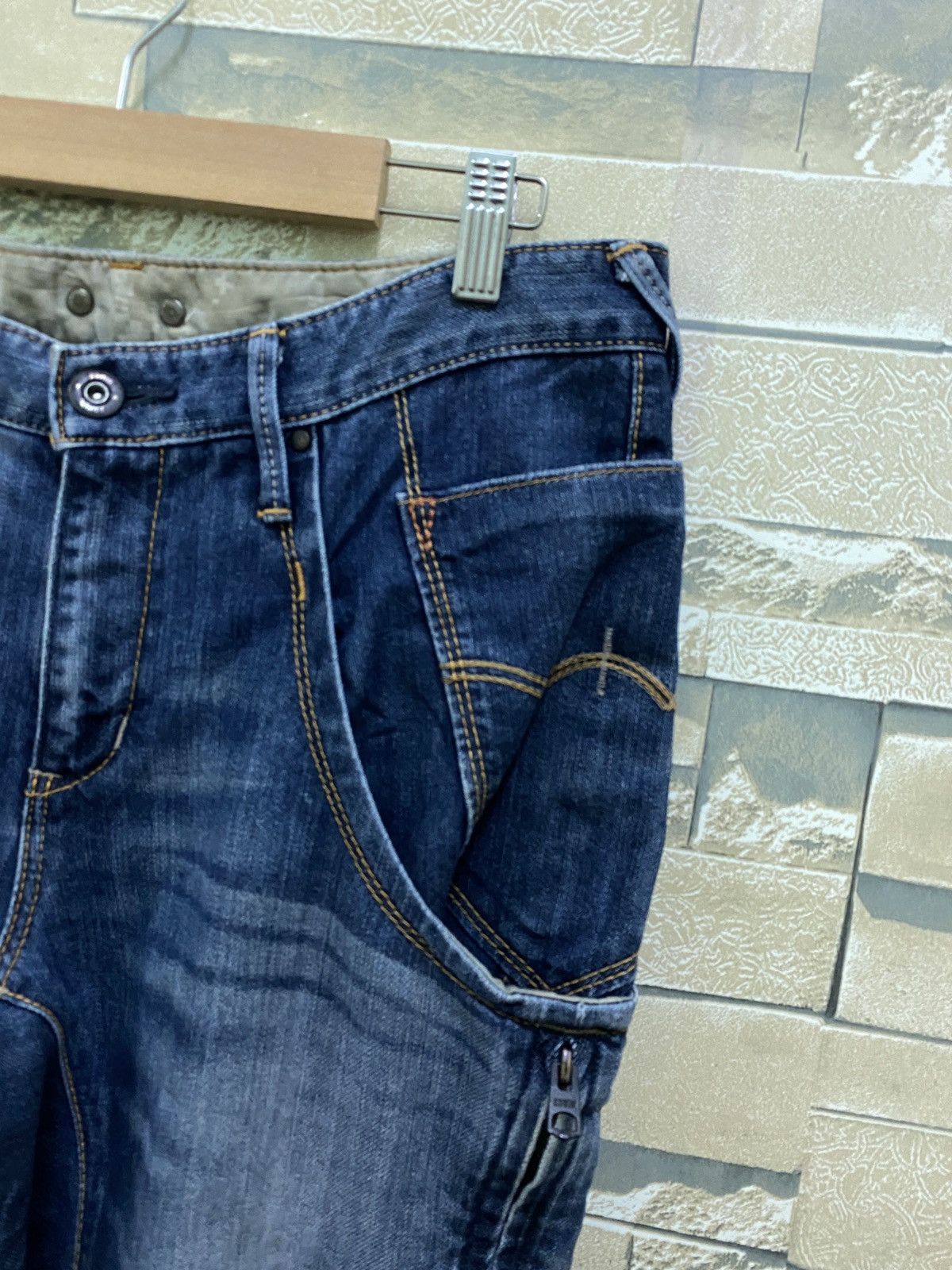 Edwin × Japanese Brand × Vintage Vintage EDWIN 504 Twisted Leg Zipper Denim Size US 31 - 5 Thumbnail