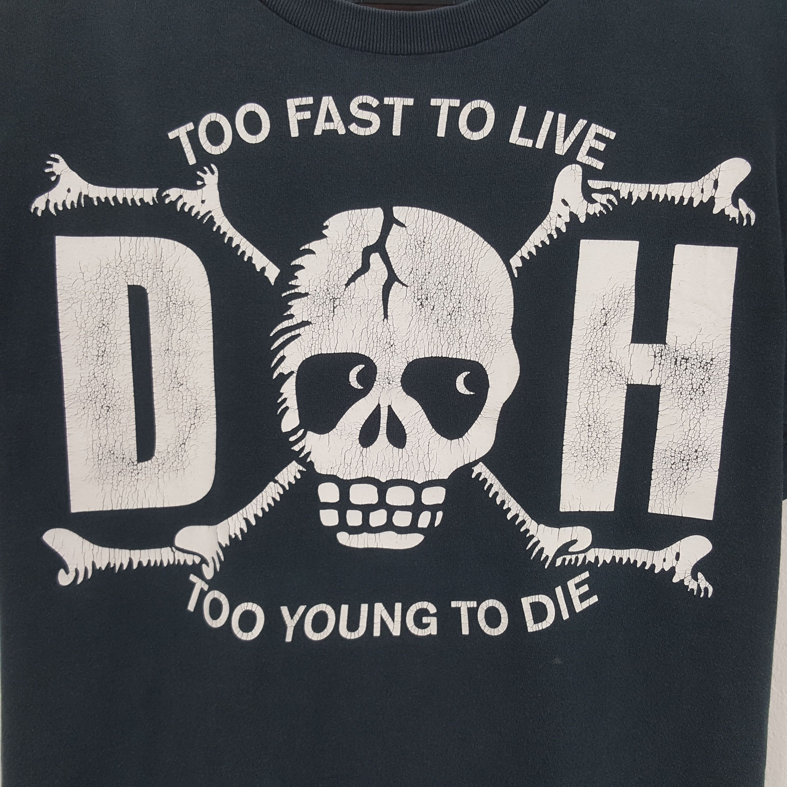 Japanese Brand × Vintage Vintage Dragon Hunter Japanese Tshirt Size US M / EU 48-50 / 2 - 2 Thumbnail