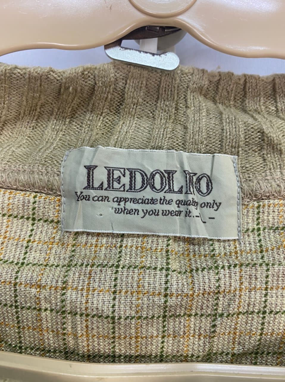 Japanese Brand × Vintage Vintage Ledolno spellout beggie knit sweatshirt Size US M / EU 48-50 / 2 - 3 Thumbnail