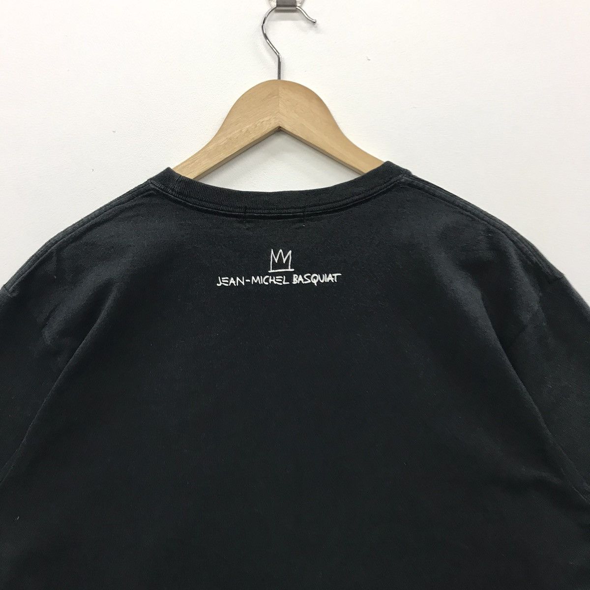 Jean-Michel Basquiat × Uniqlo Rare!! Uniqlo X Art Jean Michel Basquiat Tee Size US L / EU 52-54 / 3 - 10 Thumbnail
