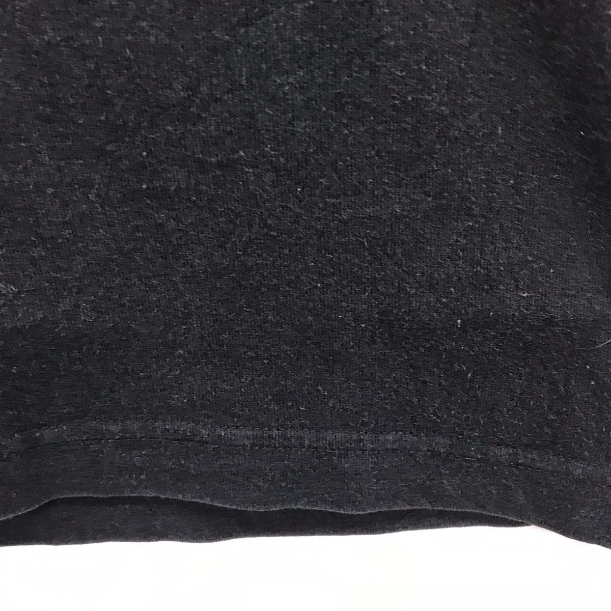 Jean-Michel Basquiat × Uniqlo Rare!! Uniqlo X Art Jean Michel Basquiat Tee Size US L / EU 52-54 / 3 - 6 Thumbnail