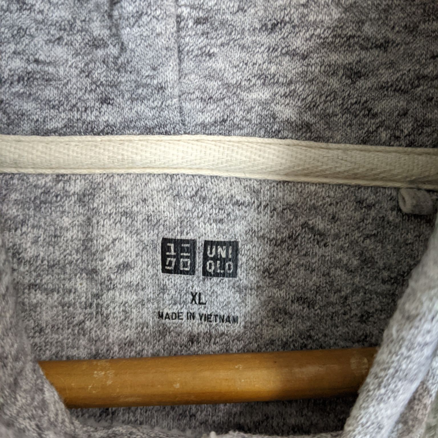 Japanese Brand × Uniqlo UNIQLO Grey Plain Hoodie Size US XL / EU 56 / 4 - 8 Thumbnail
