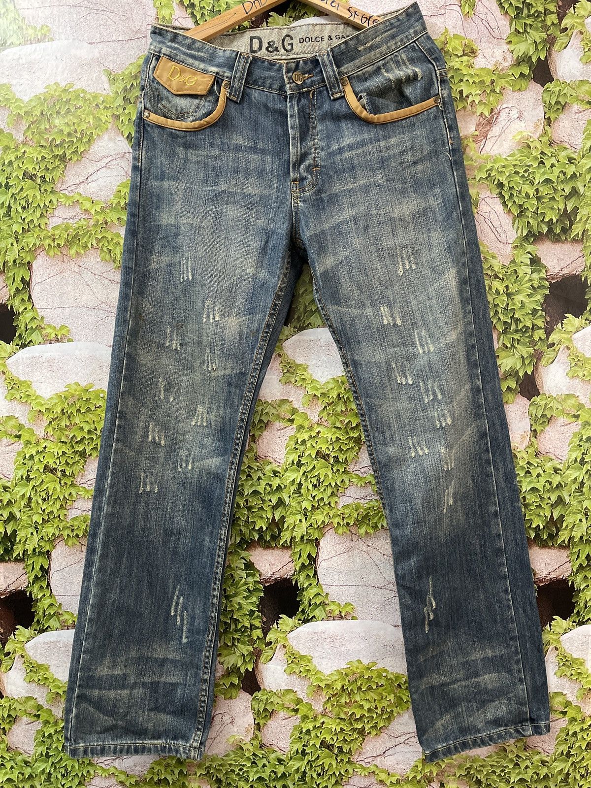 image of Distressed Denim x Dolce Gabbana Vintage Distressed Dolce & Gabbana Denim Very in Blue Denim (Size 