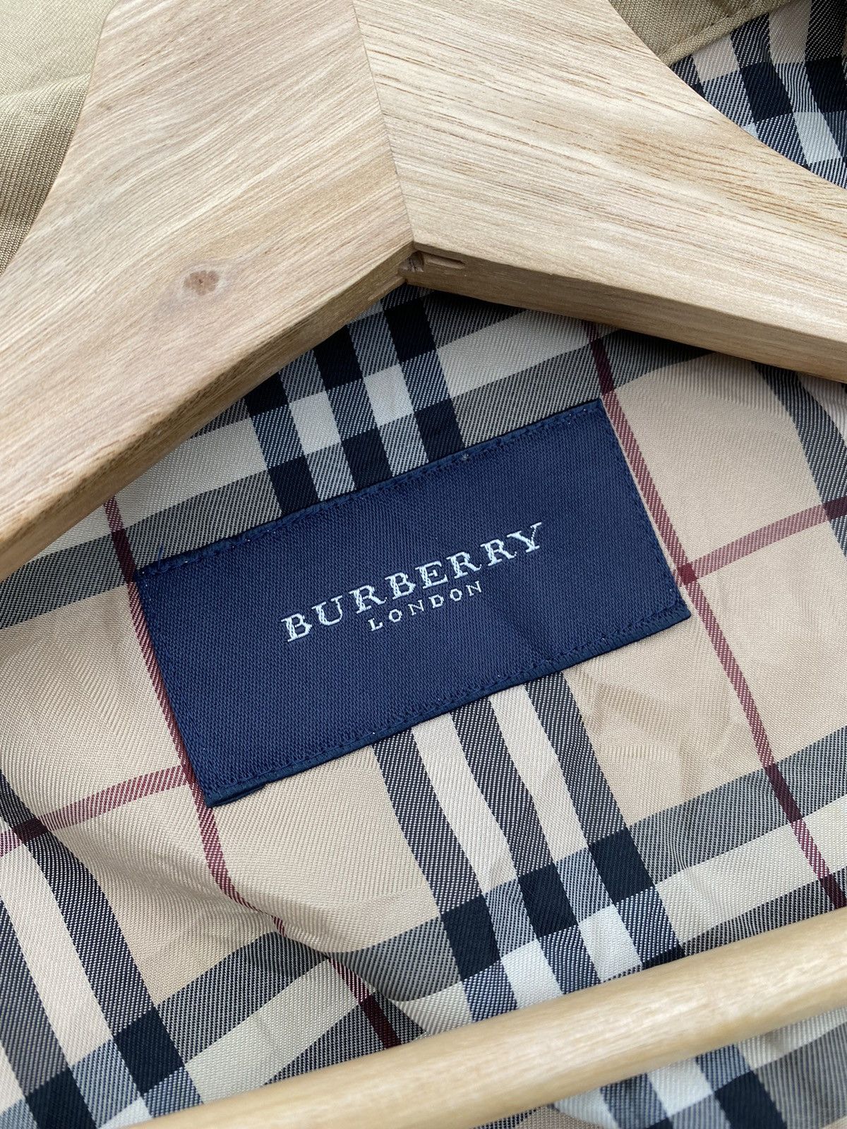 Burberry Burberry London Nova Check Vest Size US L / EU 52-54 / 3 - 7 Thumbnail