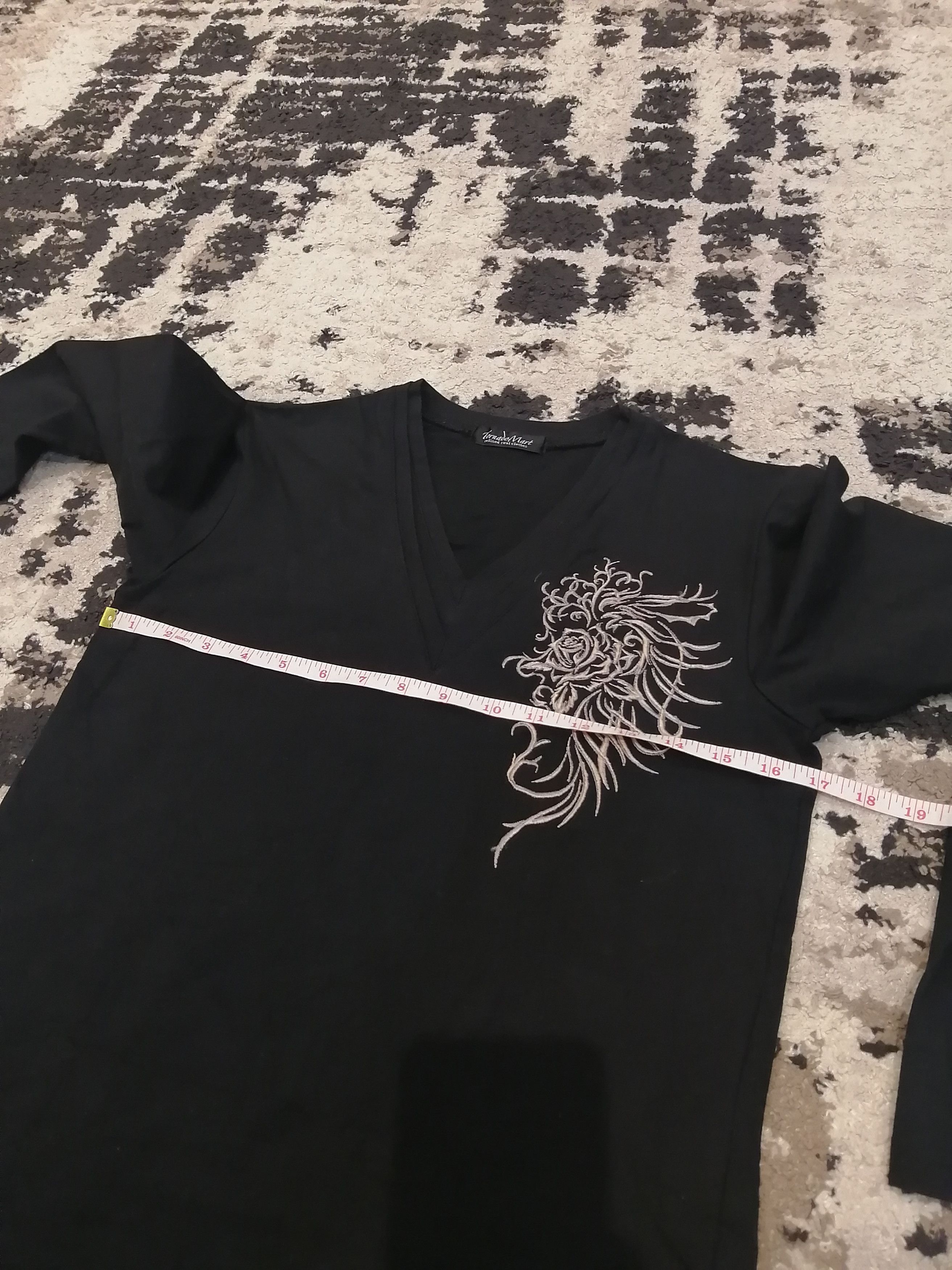 Tornado Mart Tornado Mart Japan Embroidered LS Tshirt Size US S / EU 44-46 / 1 - 9 Thumbnail