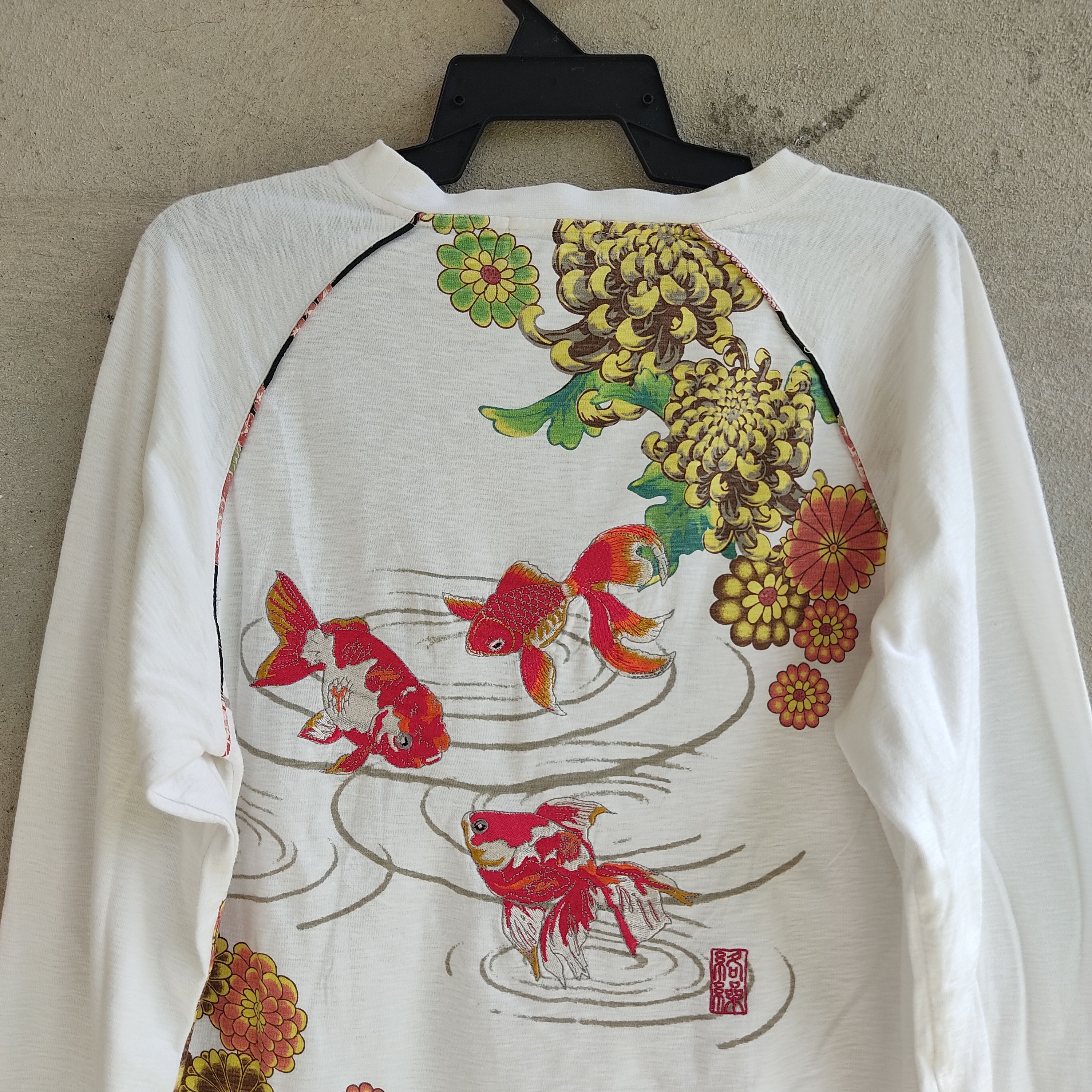 Japanese Brand Kara Kuri Gold Fish Embroidery Sukajan Long Sleeve Tshirt Size US M / EU 48-50 / 2 - 3 Thumbnail