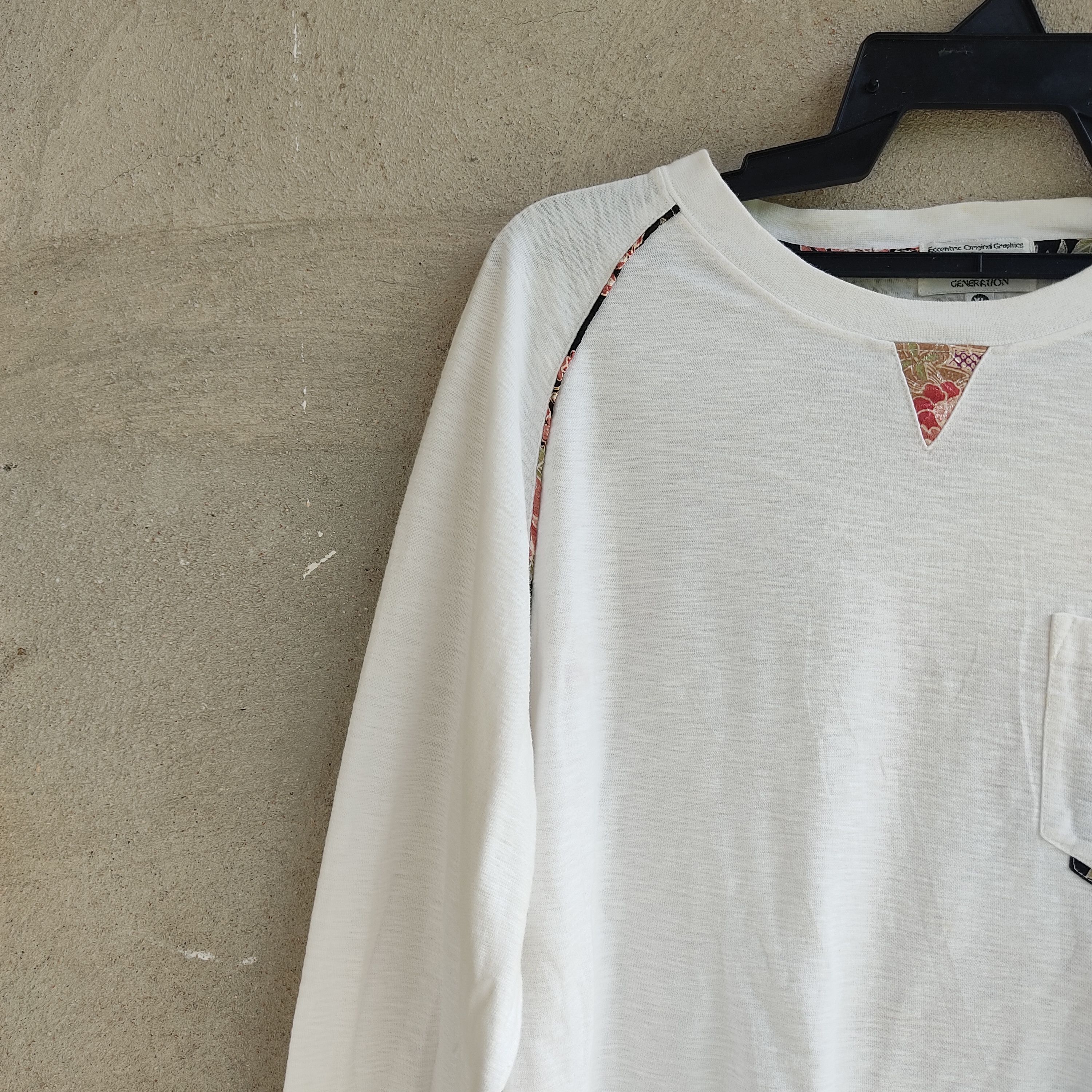 Japanese Brand Kara Kuri Gold Fish Embroidery Sukajan Long Sleeve Tshirt Size US M / EU 48-50 / 2 - 15 Thumbnail