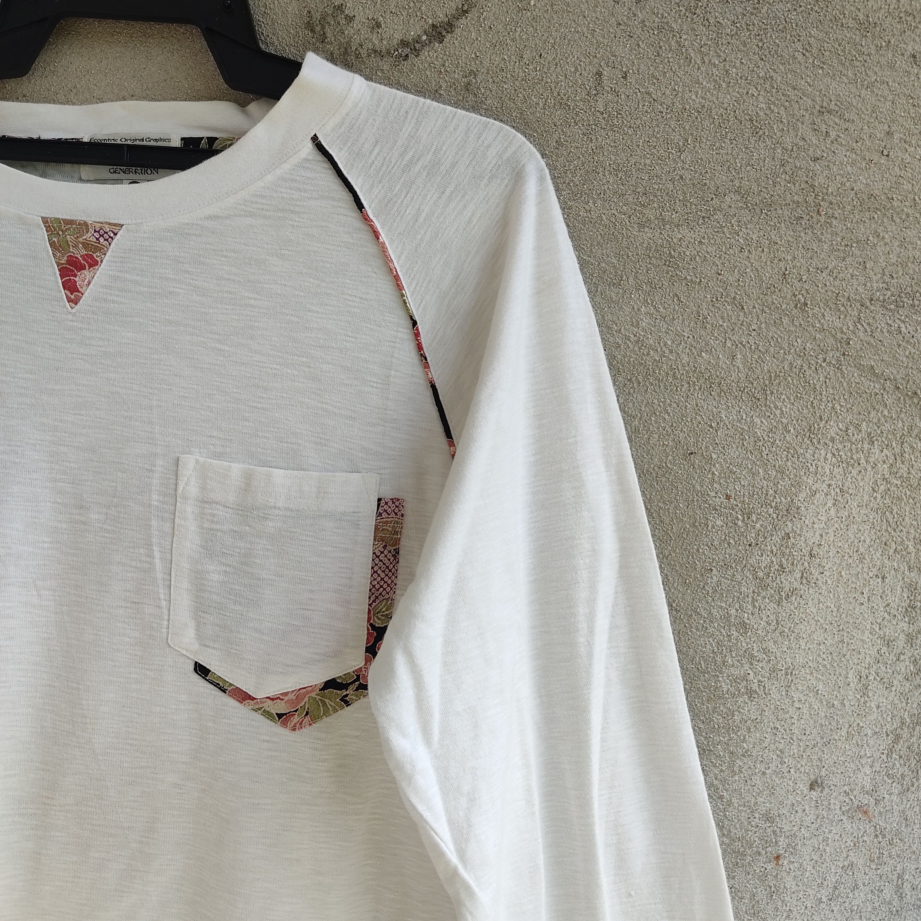 Japanese Brand Kara Kuri Gold Fish Embroidery Sukajan Long Sleeve Tshirt Size US M / EU 48-50 / 2 - 16 Thumbnail