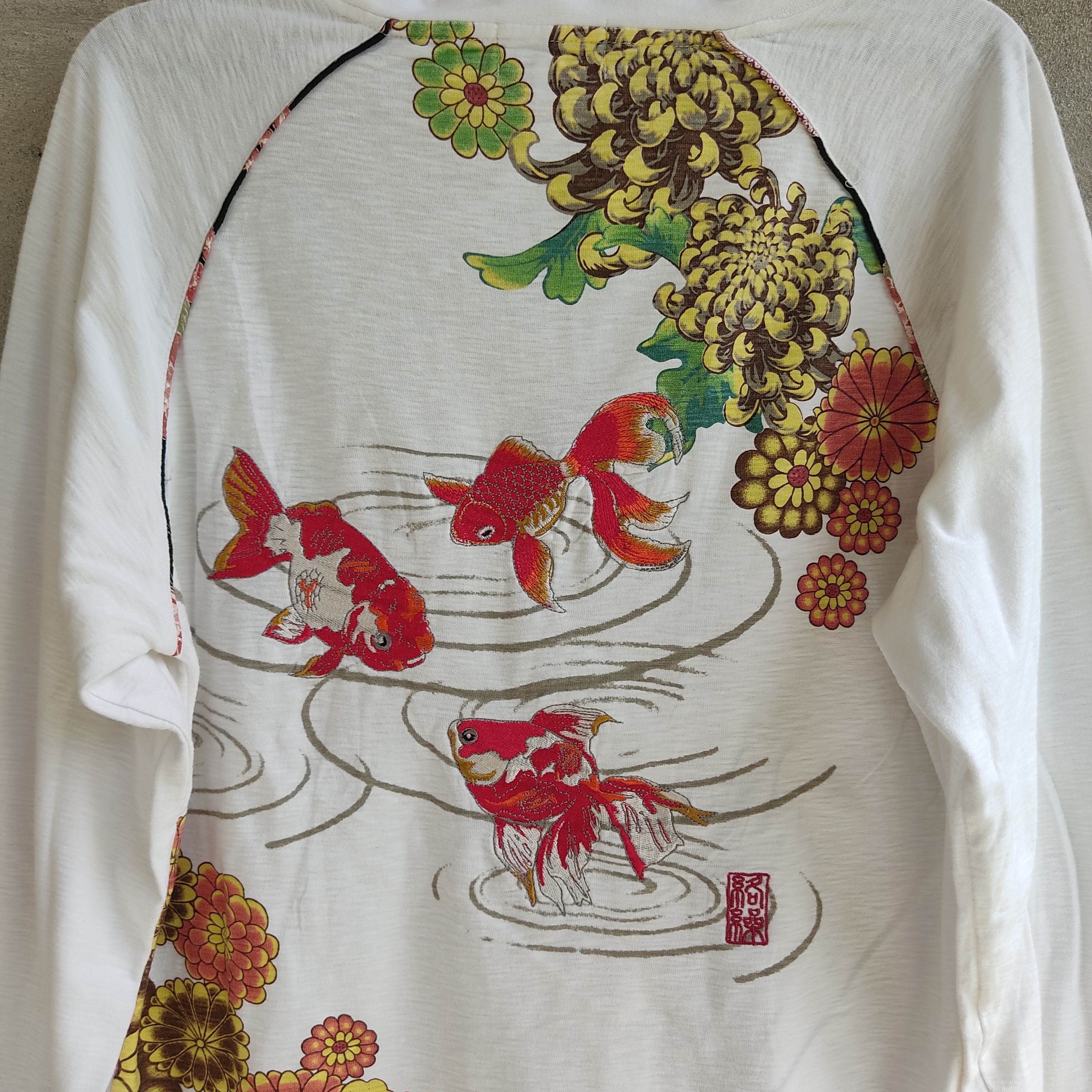 Japanese Brand Kara Kuri Gold Fish Embroidery Sukajan Long Sleeve Tshirt Size US M / EU 48-50 / 2 - 9 Thumbnail