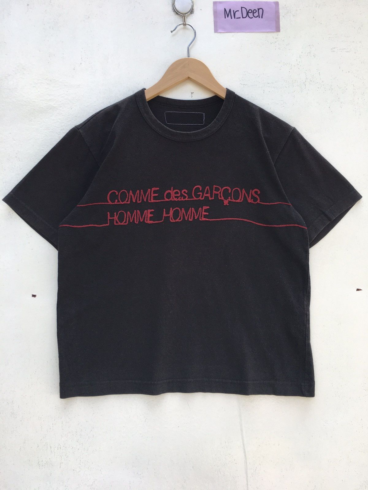 Comme des Garcons AD1999 Comme Des Garcons Homme Big Threaded Spellout Tshirt Size US S / EU 44-46 / 1 - 2 Thumbnail