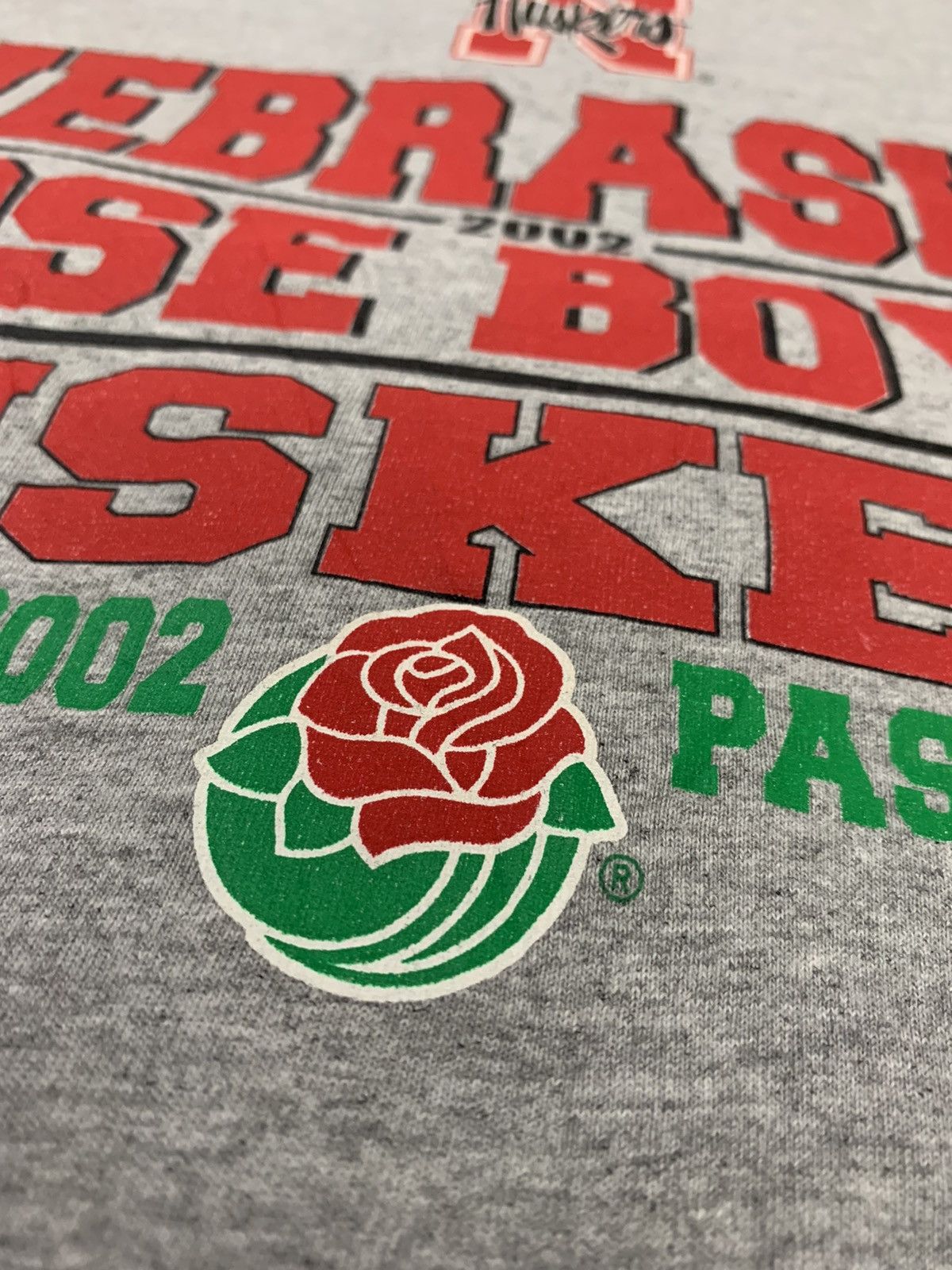 NFL Vintage 2002 Neraska Rose Bowl Huskers NFL tshirt Size US L / EU 52-54 / 3 - 2 Thumbnail