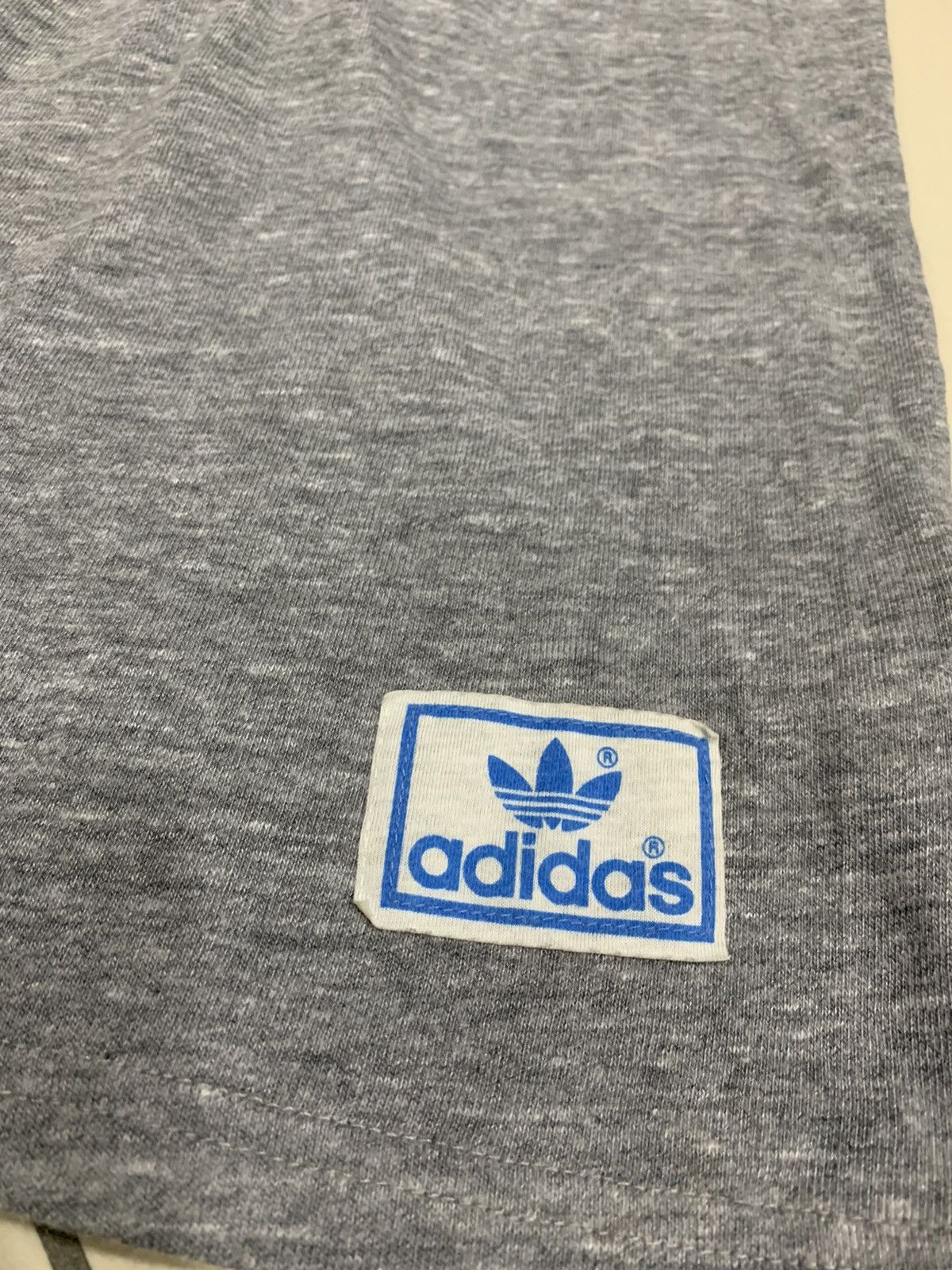 Adidas × NBA × Vintage MIAMI HURRICANES ADIDAS THREEFOIL SLEEVELESS SHIRT Size US XL / EU 56 / 4 - 7 Thumbnail