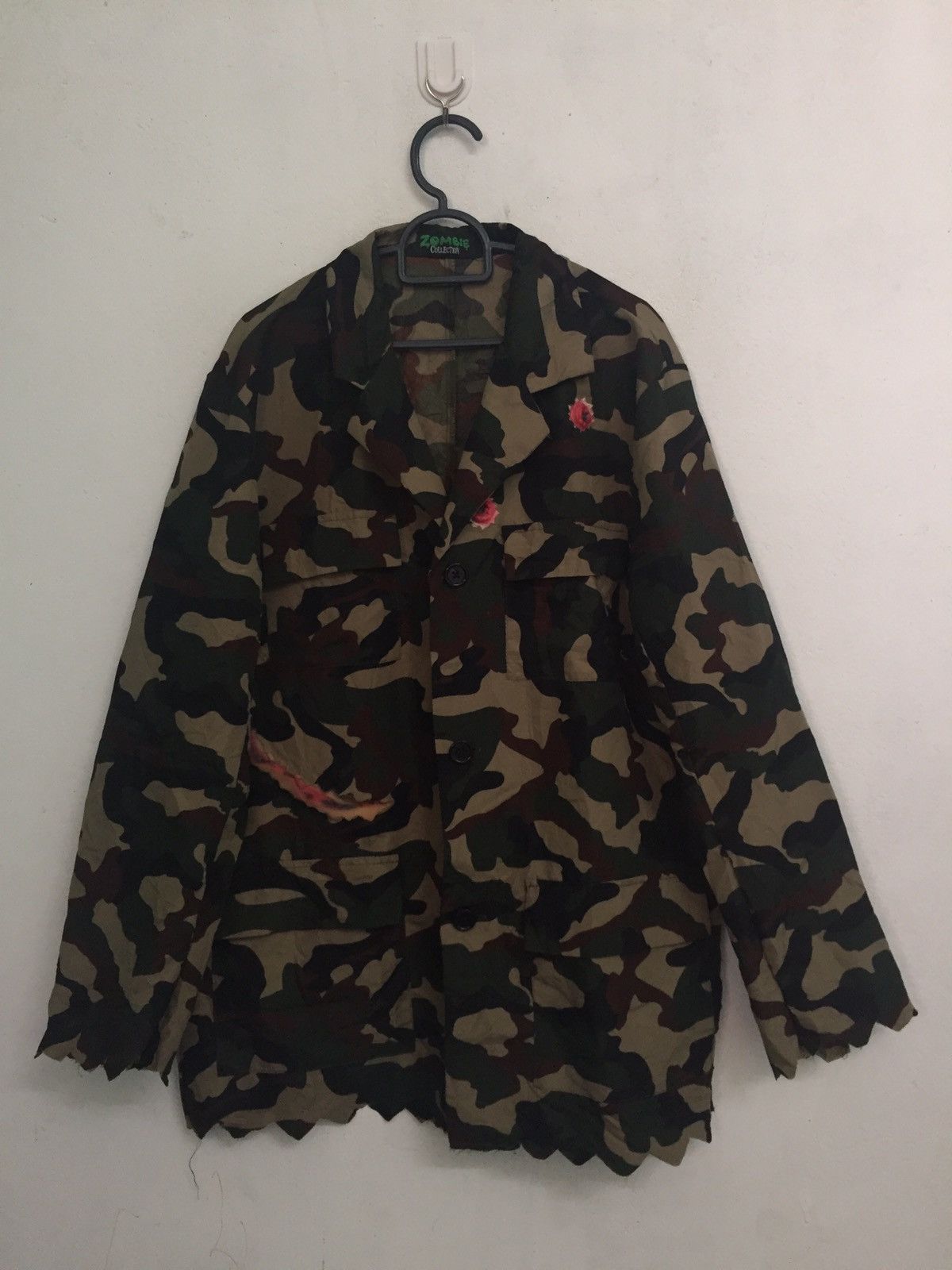 Other Zombie Collection Army Camo Button Size US M / EU 48-50 / 2 - 1 Thumbnail