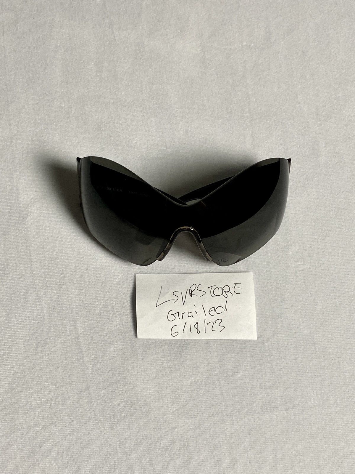 Balenciaga Balenciag Mask Butterfly Sunglasses Size ONE SIZE - 2 Thumbnail