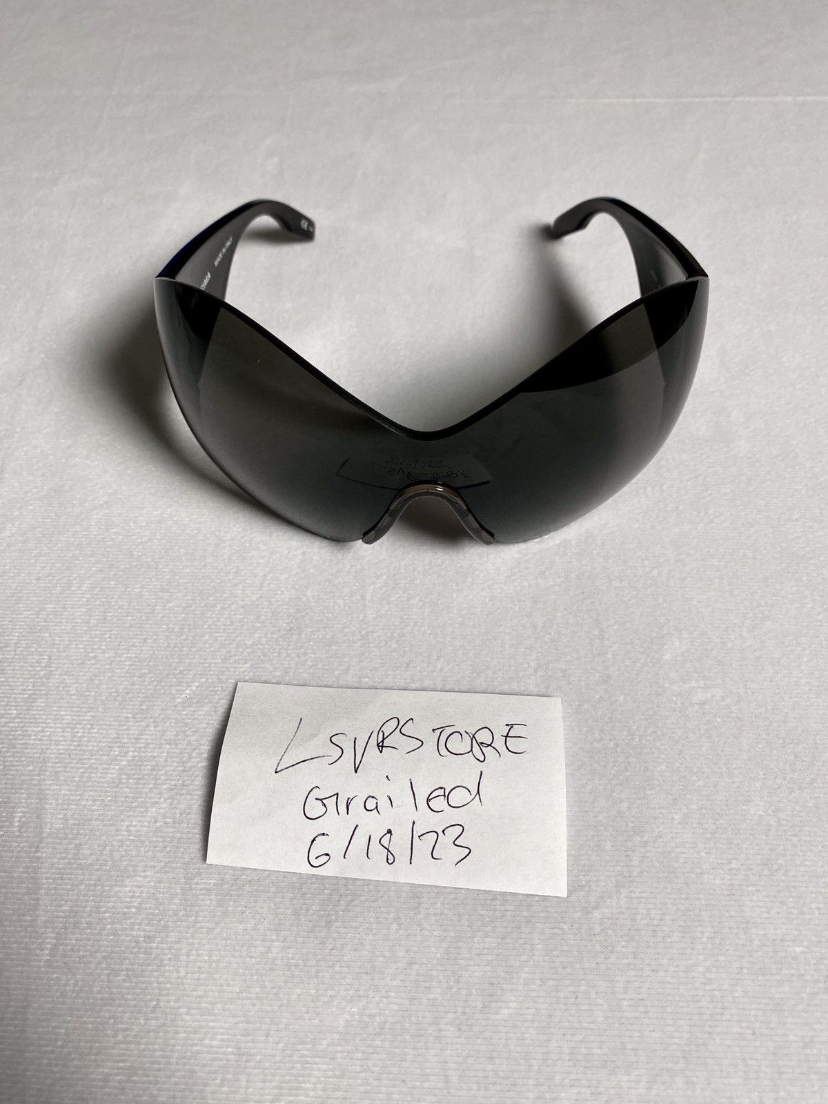 Balenciaga Balenciag Mask Butterfly Sunglasses Size ONE SIZE - 3 Thumbnail