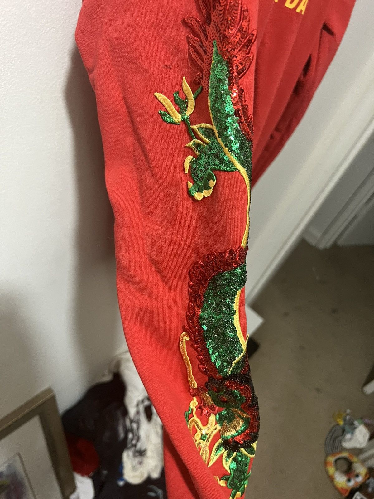 Dapper Dan Dapper Dan Red sequined dragon hoodie sweatshirt Size US L / EU 52-54 / 3 - 4 Thumbnail