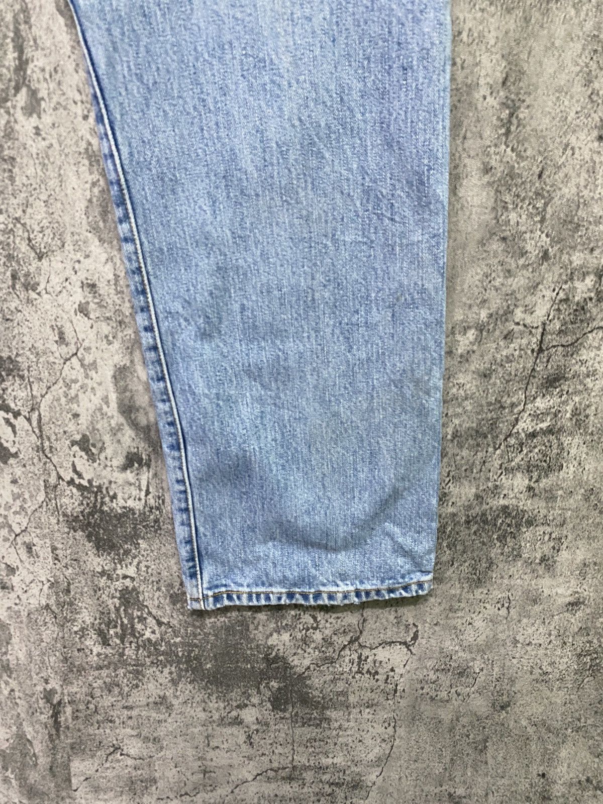 Levi's × Vintage Vintage 90s LEVIS 501 Distressed Jeans - L75 Size US 35 - 15 Thumbnail