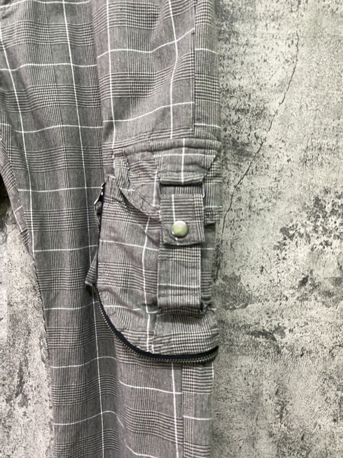 Japanese Brand 31040=SKKONE Cargo Multipocket Checked Bondage Style Pant Size US 34 / EU 50 - 8 Thumbnail
