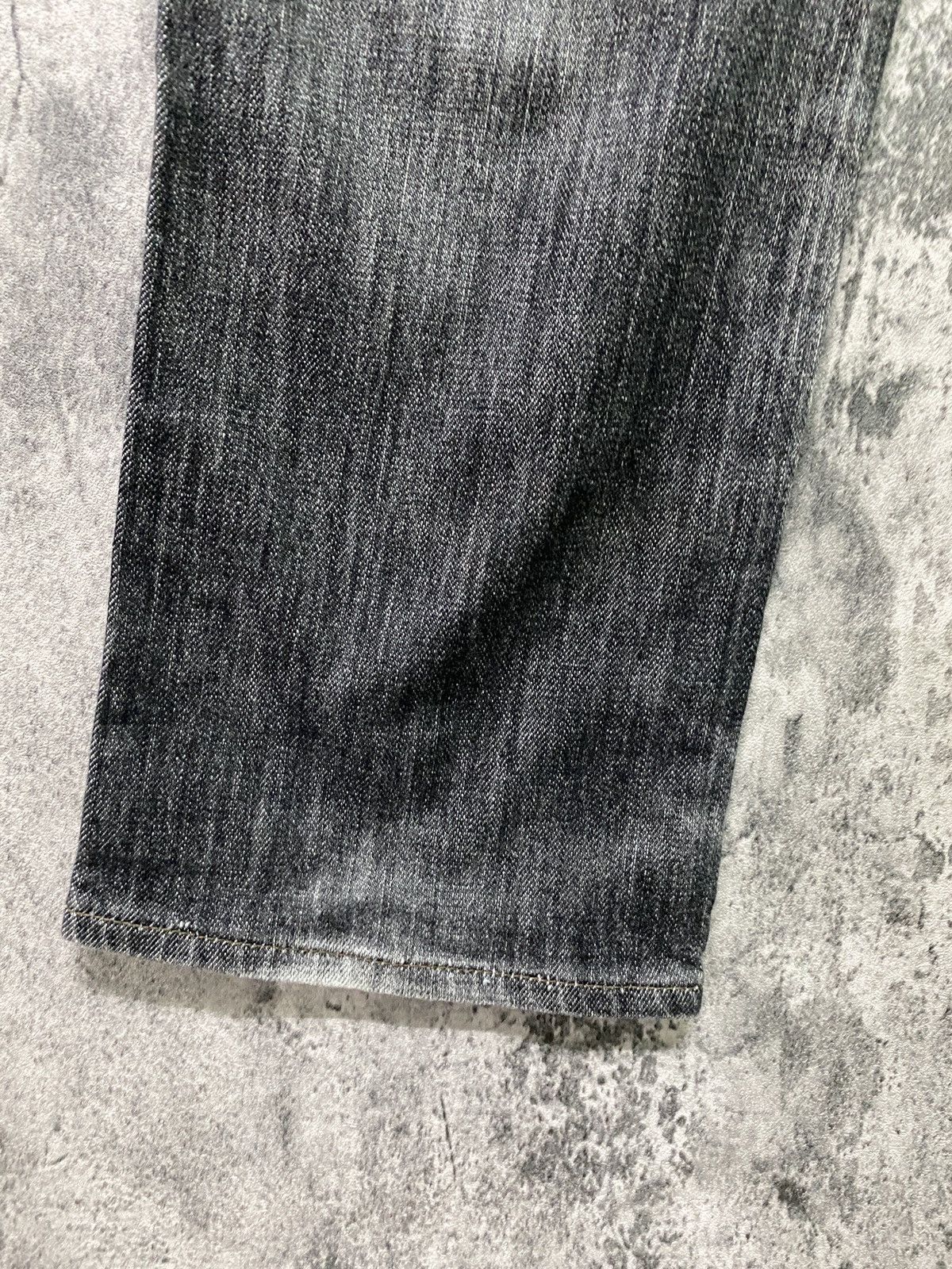 Levi's Vintage 90s 505 Levi's Black Faded Denim Jeans Size US 28 / EU 44 - 19 Thumbnail