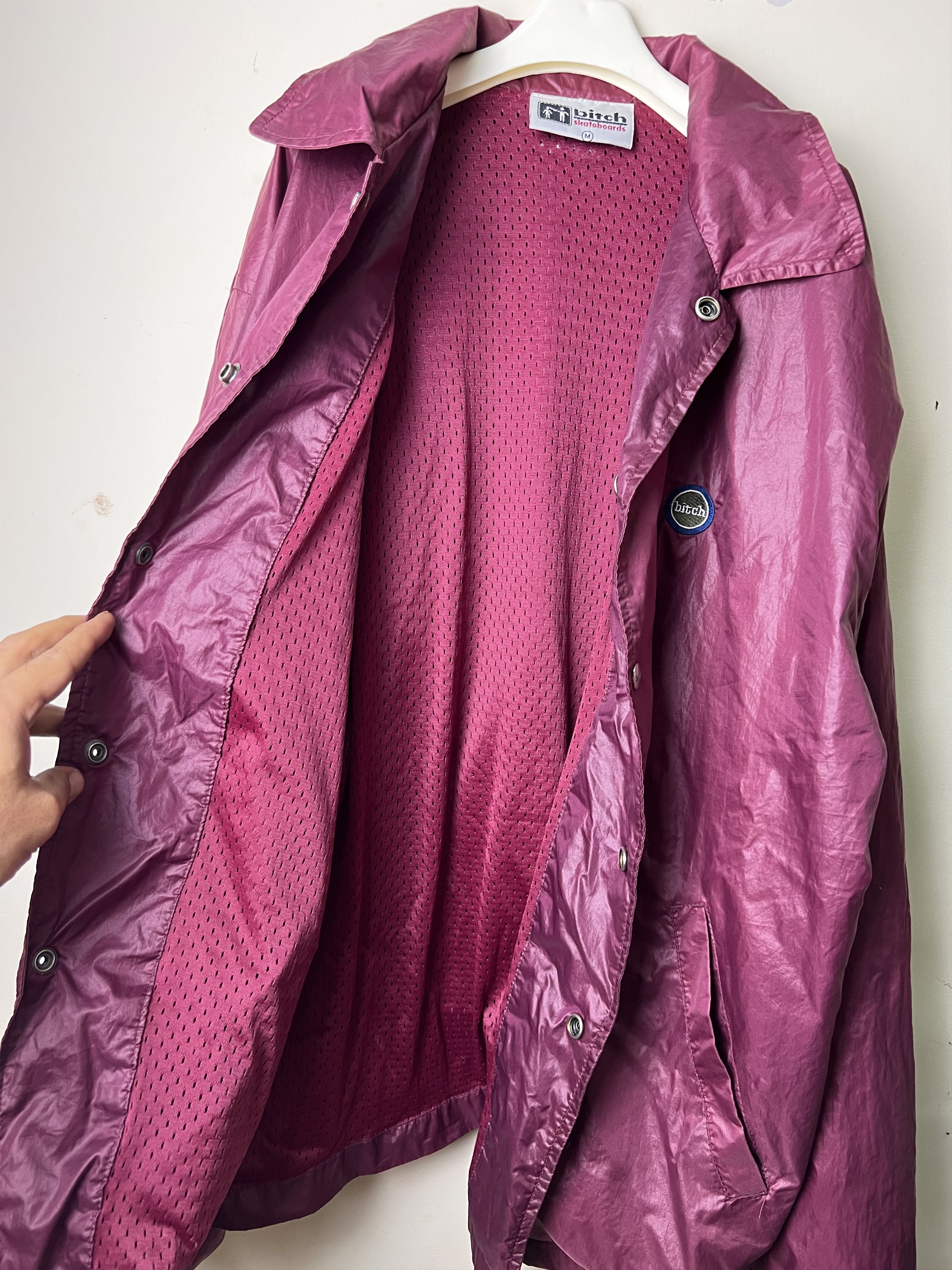 Girl Skateboards 🔥Maroon Vintage Bitch Skateboards Button Jackets Size US L / EU 52-54 / 3 - 10 Thumbnail
