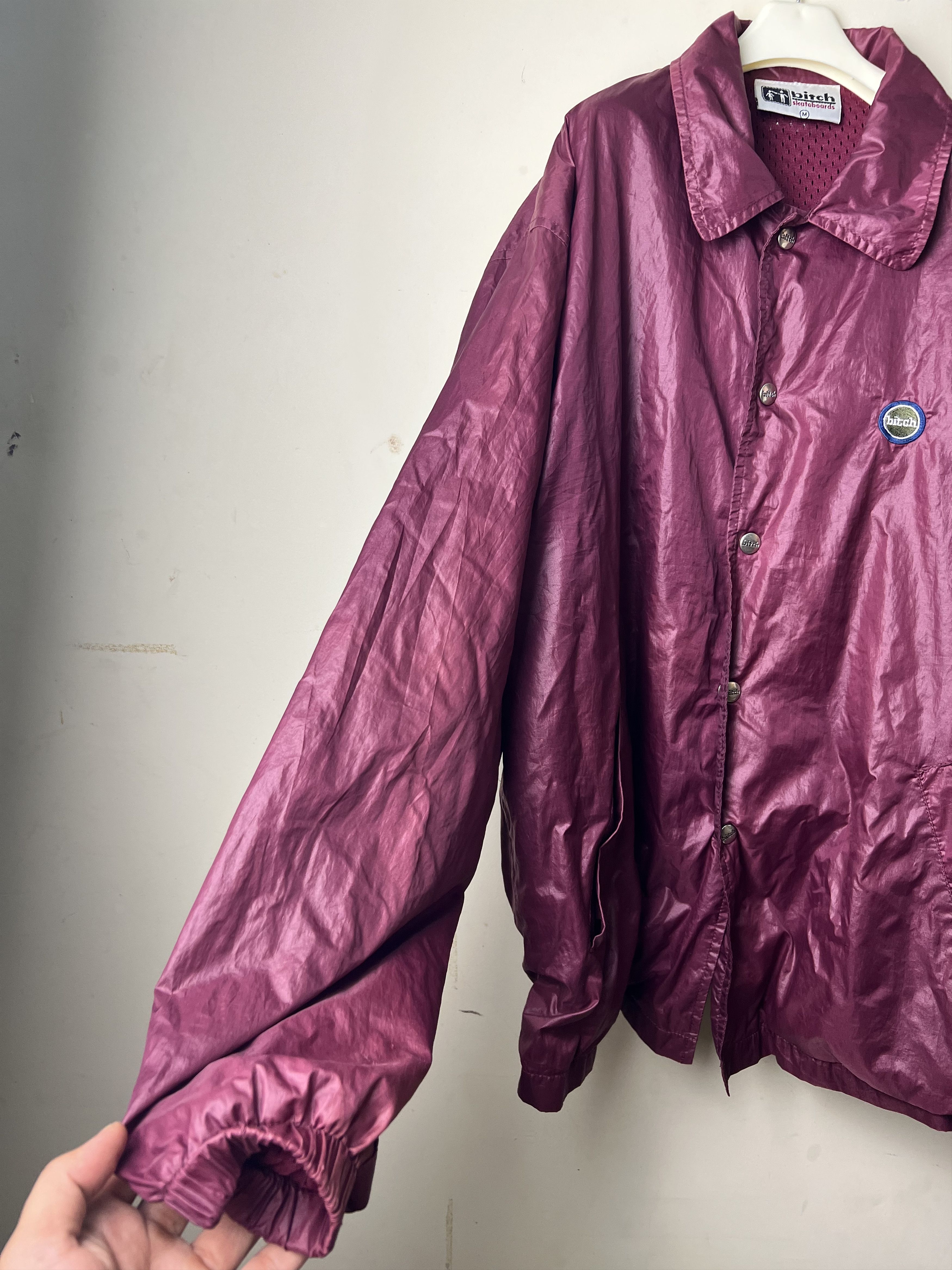 Girl Skateboards 🔥Maroon Vintage Bitch Skateboards Button Jackets Size US L / EU 52-54 / 3 - 5 Thumbnail