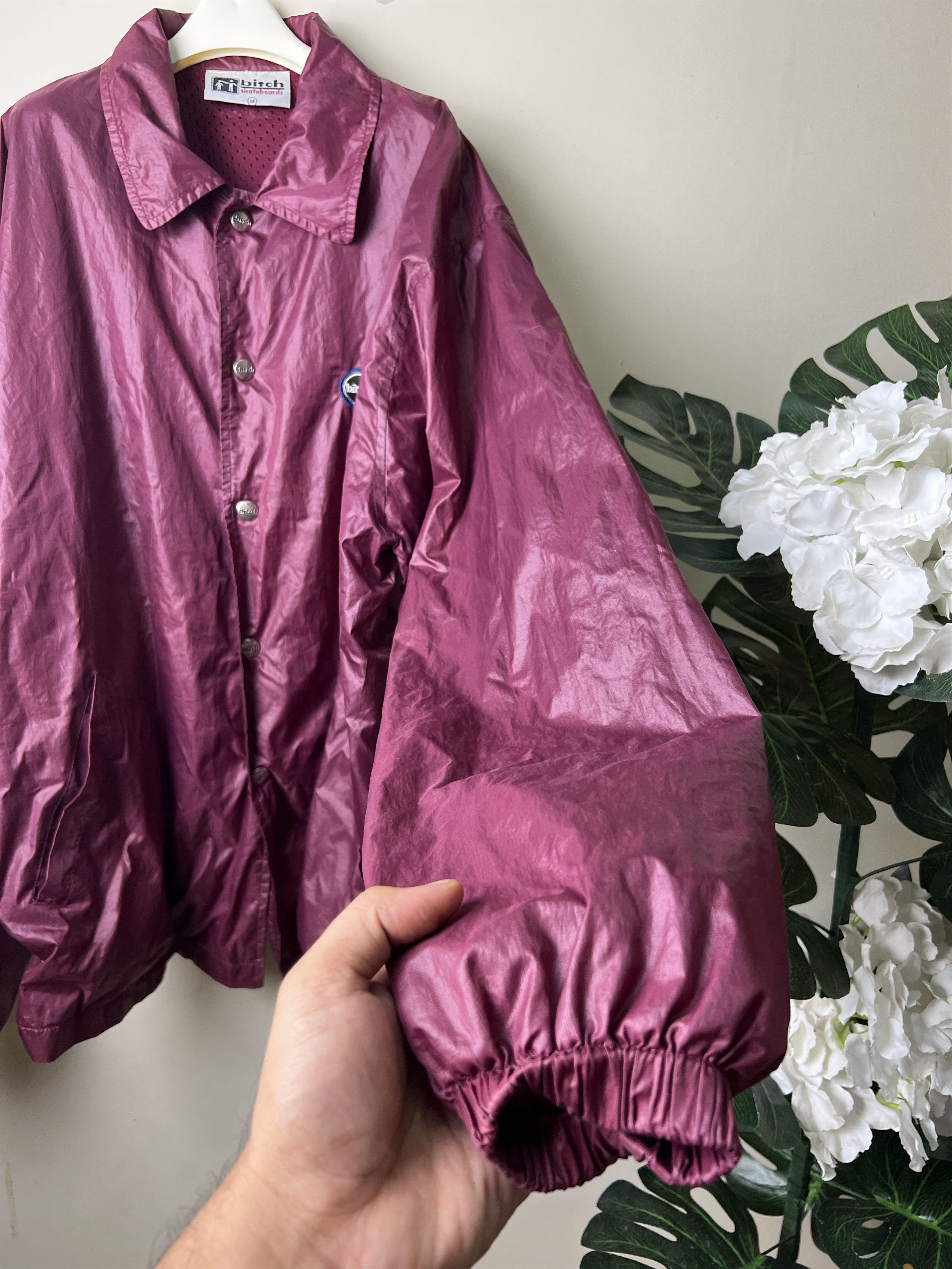 Girl Skateboards 🔥Maroon Vintage Bitch Skateboards Button Jackets Size US L / EU 52-54 / 3 - 8 Thumbnail