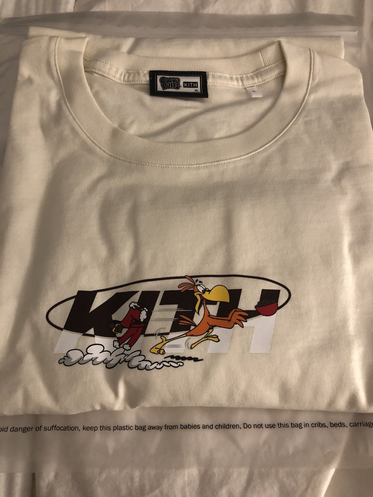 image of Kith Treats For Cocoa Puffs Orbit Tee (Sandrift - Size Xl) in White, Men's