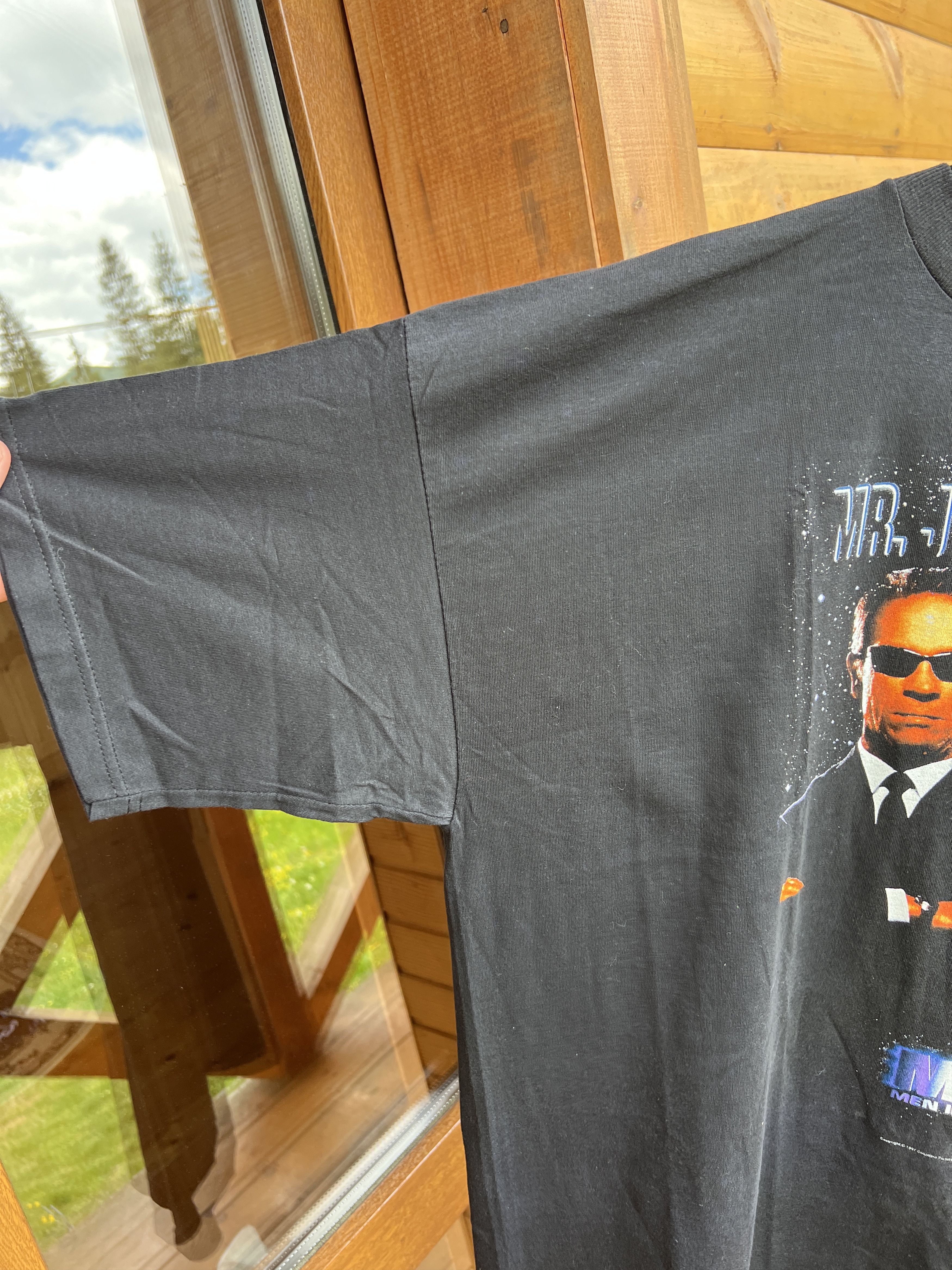 Vintage Vintage 1997 Men in Black movie t-shirt Size US XL / EU 56 / 4 - 4 Thumbnail