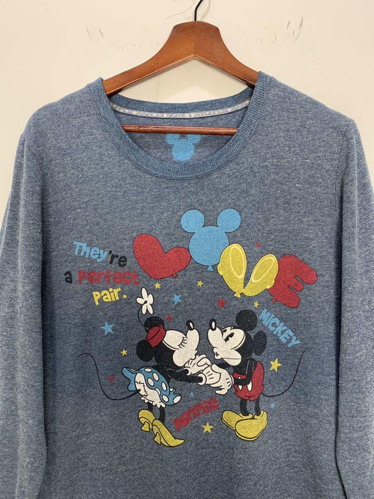 Disney × Japanese Brand × Mickey Mouse DISNEY MICKEY MOUSE MINNIE BigLogo Graphic Print Sweatshirt Size US M / EU 48-50 / 2 - 3 Thumbnail