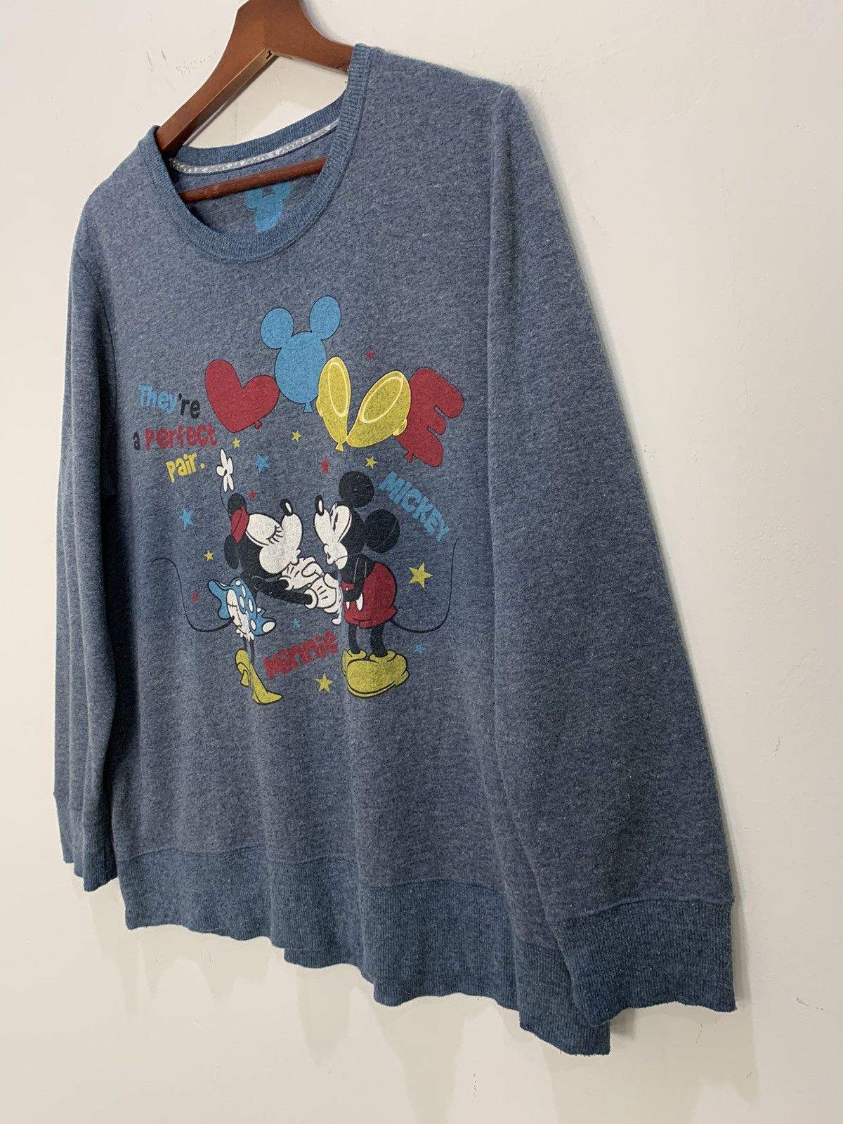 Disney × Japanese Brand × Mickey Mouse DISNEY MICKEY MOUSE MINNIE BigLogo Graphic Print Sweatshirt Size US M / EU 48-50 / 2 - 6 Thumbnail