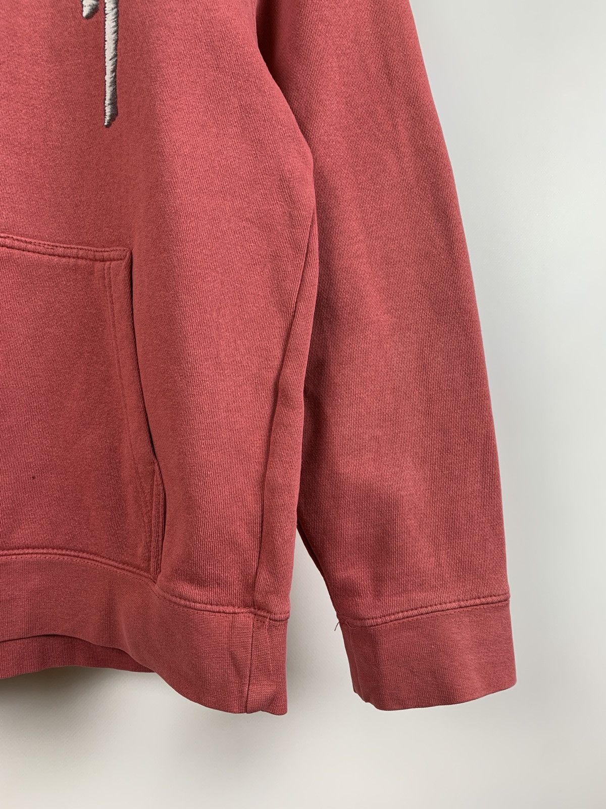 Stussy 00s Vintage Stussy Big Logo Pink Hoodie Size US S / EU 44-46 / 1 - 9 Thumbnail