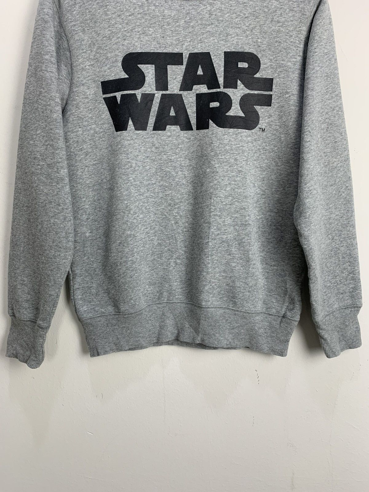 Marvel Comics × Star Wars GU STAR WARS Big Logo Center Movie Pigment Dyed Sweatshirt Size US S / EU 44-46 / 1 - 4 Thumbnail