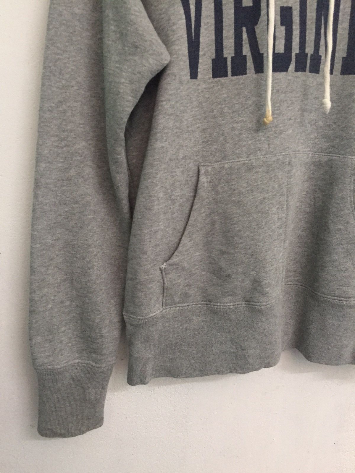 Champion Vintage 50s Champion VIRGINIA Sweatshirt Hoodie Size US S / EU 44-46 / 1 - 6 Thumbnail