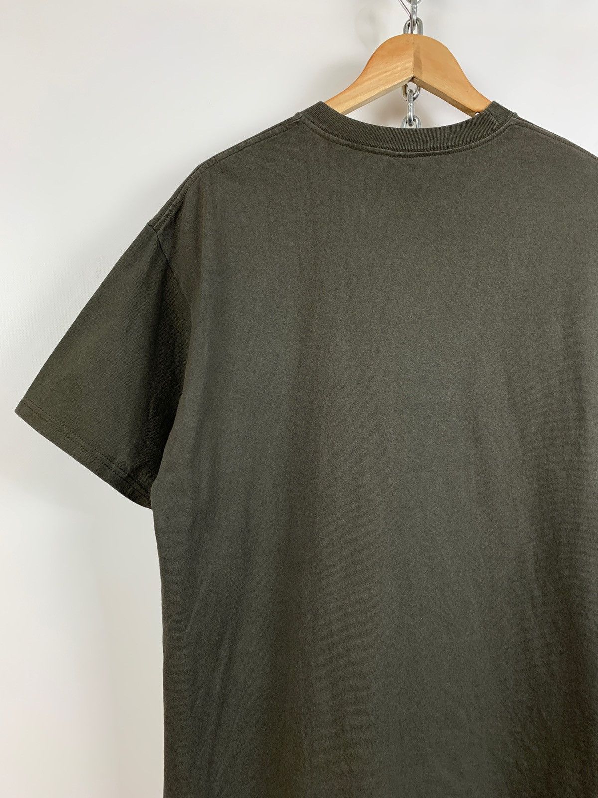 Stussy 00s Vintage Stussy Khaki Big Logo T-Shirt Size US L / EU 52-54 / 3 - 7 Thumbnail