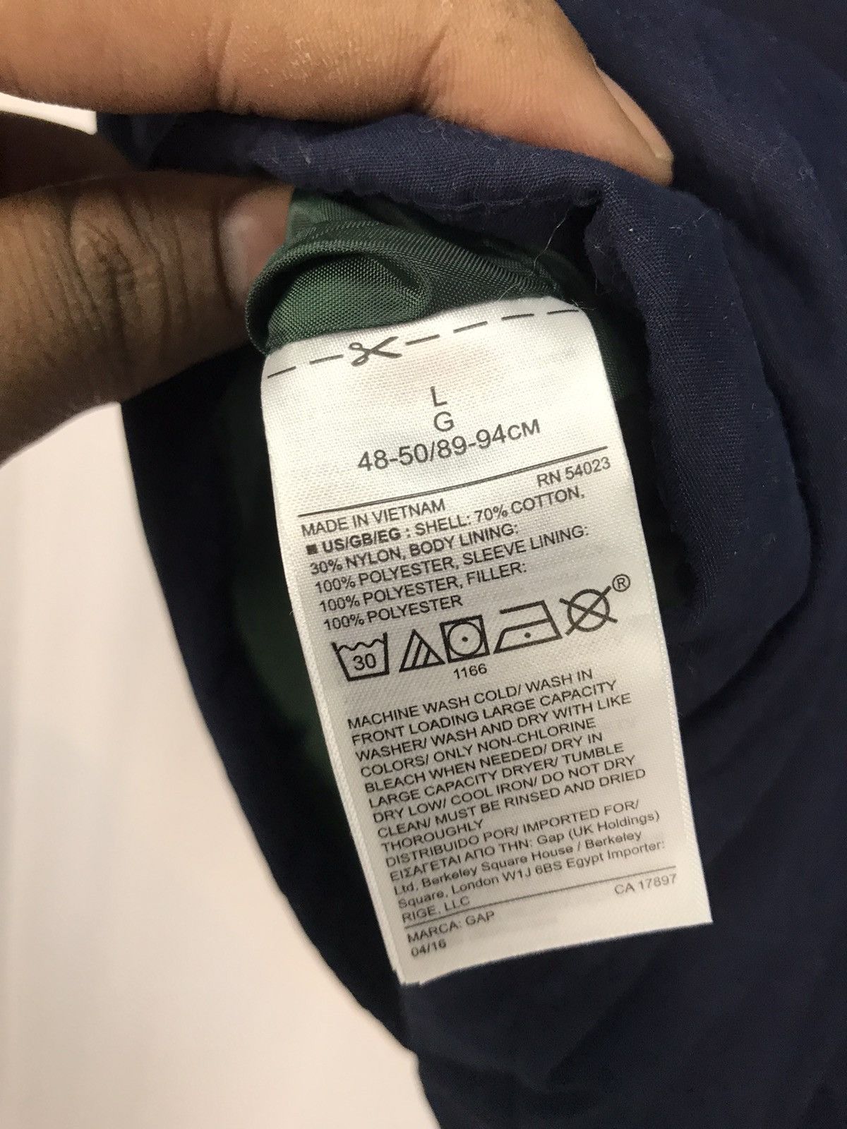 Gap × Vintage Vintage gap sleeveless down puffer zipper jacket Size US L / EU 52-54 / 3 - 4 Thumbnail