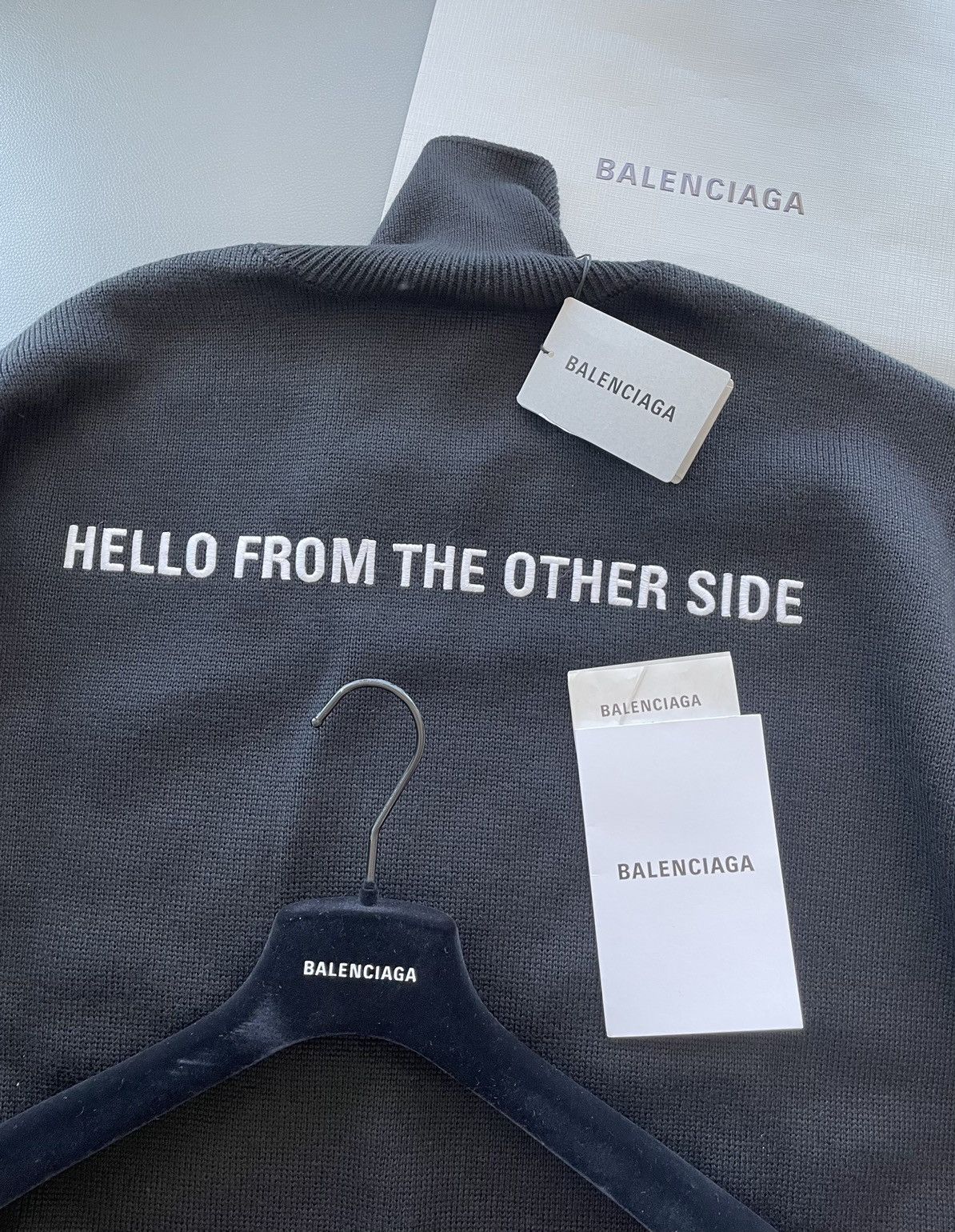 Balenciaga Super Runway Alien 👽 Balenciaga Sweater Brand New Rare Size US XL / EU 56 / 4 - 16 Thumbnail