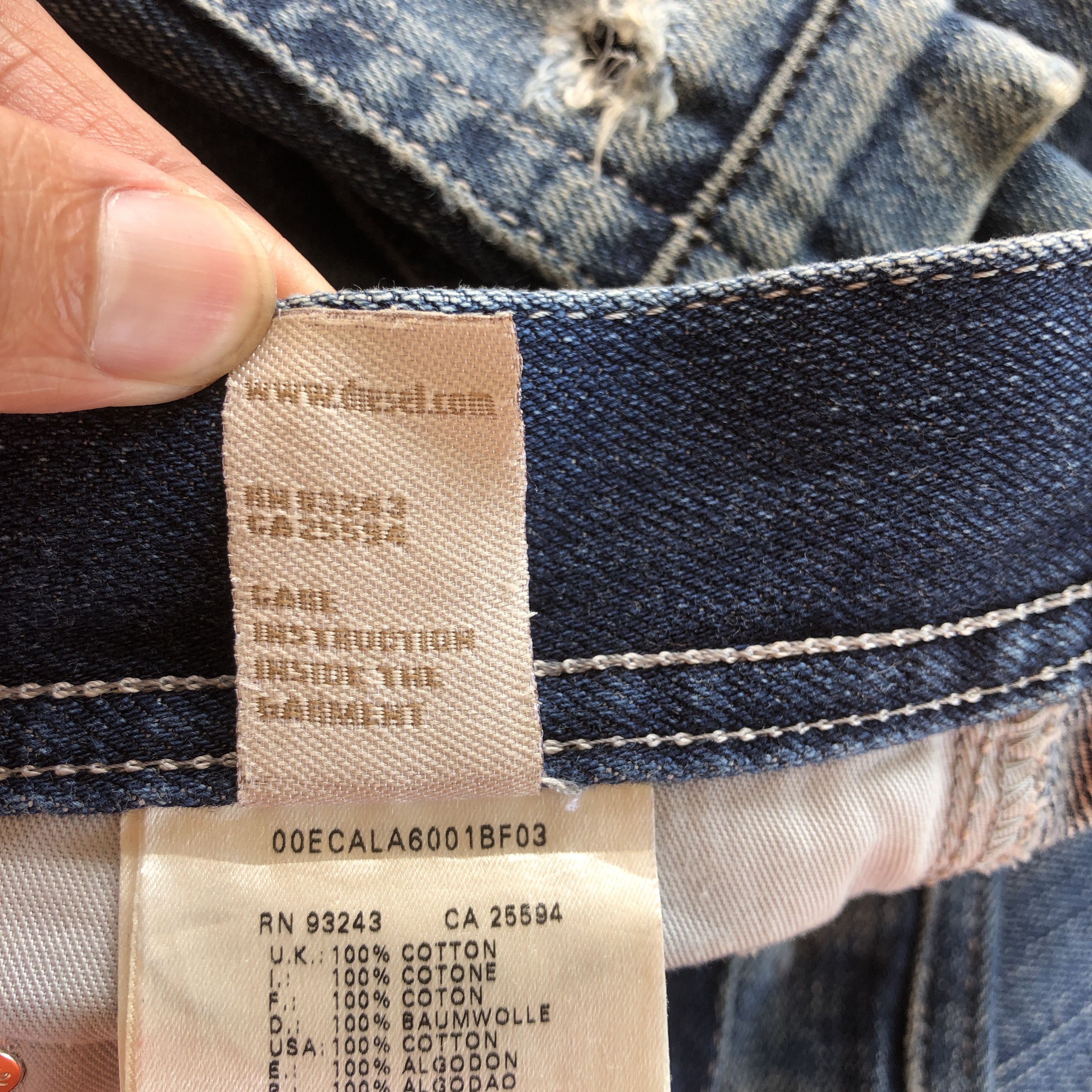 Diesel Vintage Diesel Distressed Faded Jeans Light Wash Denim Size 28" / US 6 / IT 42 - 13 Thumbnail