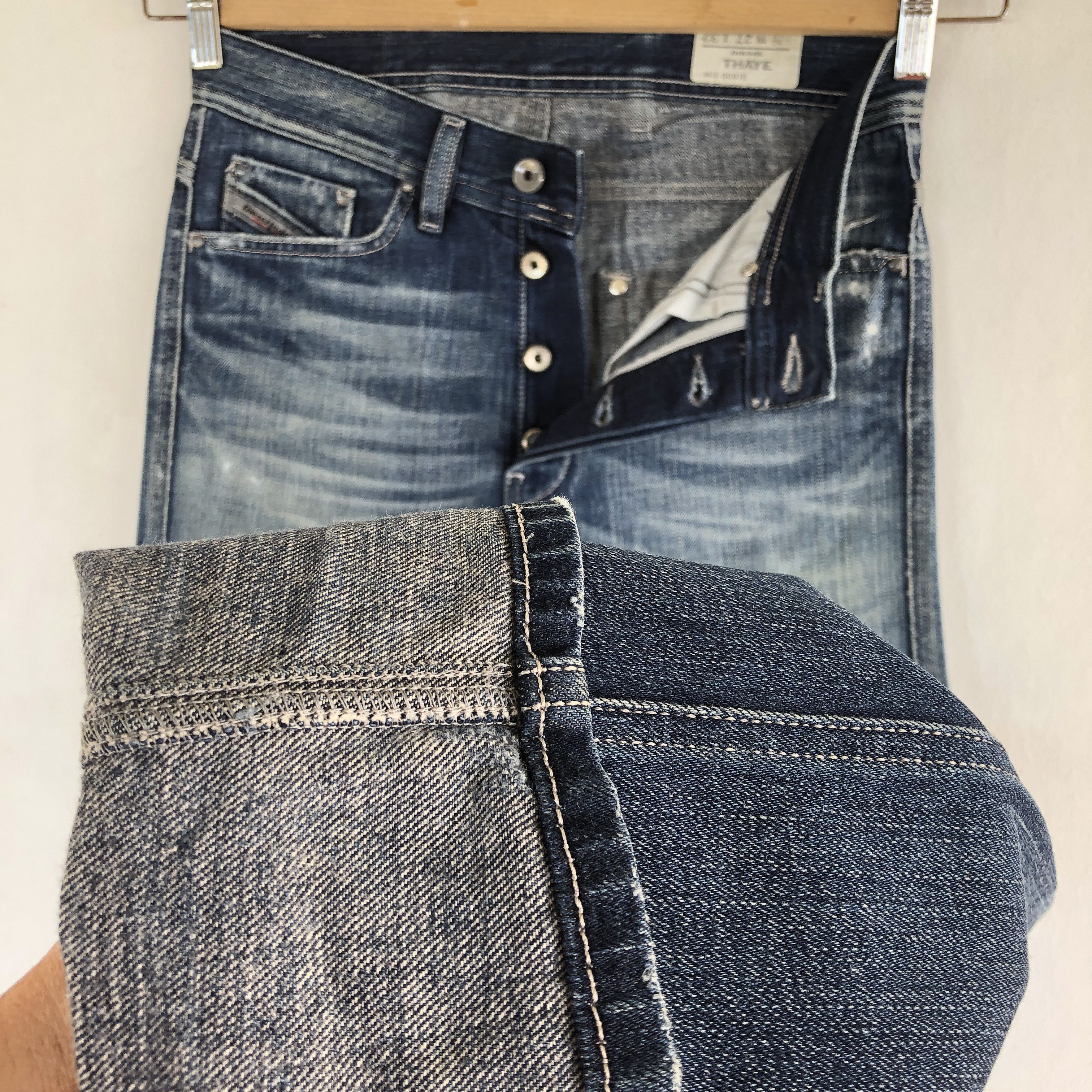 Diesel Vintage Diesel Distressed Faded Jeans Light Wash Denim Size 28" / US 6 / IT 42 - 10 Thumbnail