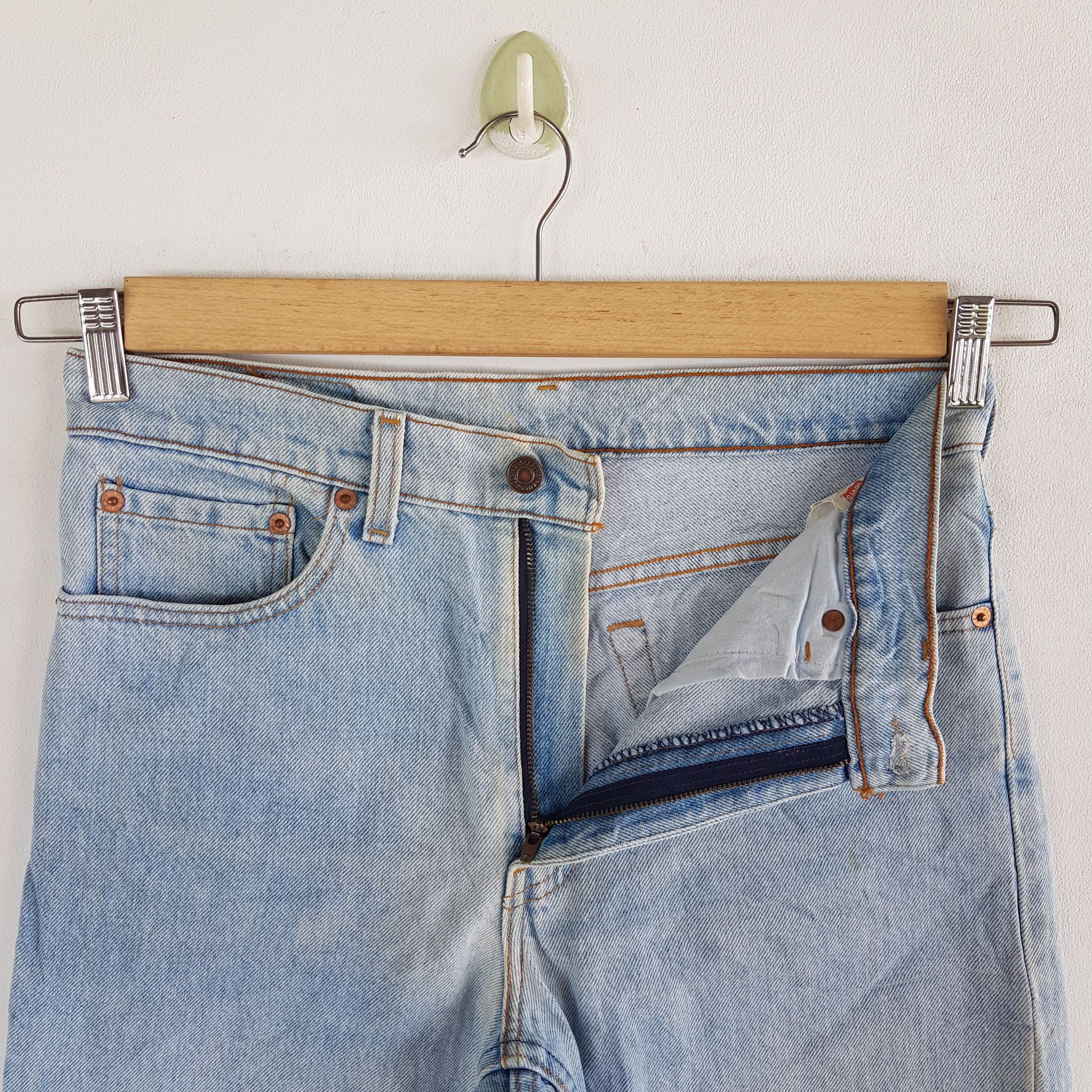 Levi's Vintage Levis Sun Faded Jeans Levi's 610 Light Wash Denim Size US 30 / EU 46 - 7 Thumbnail