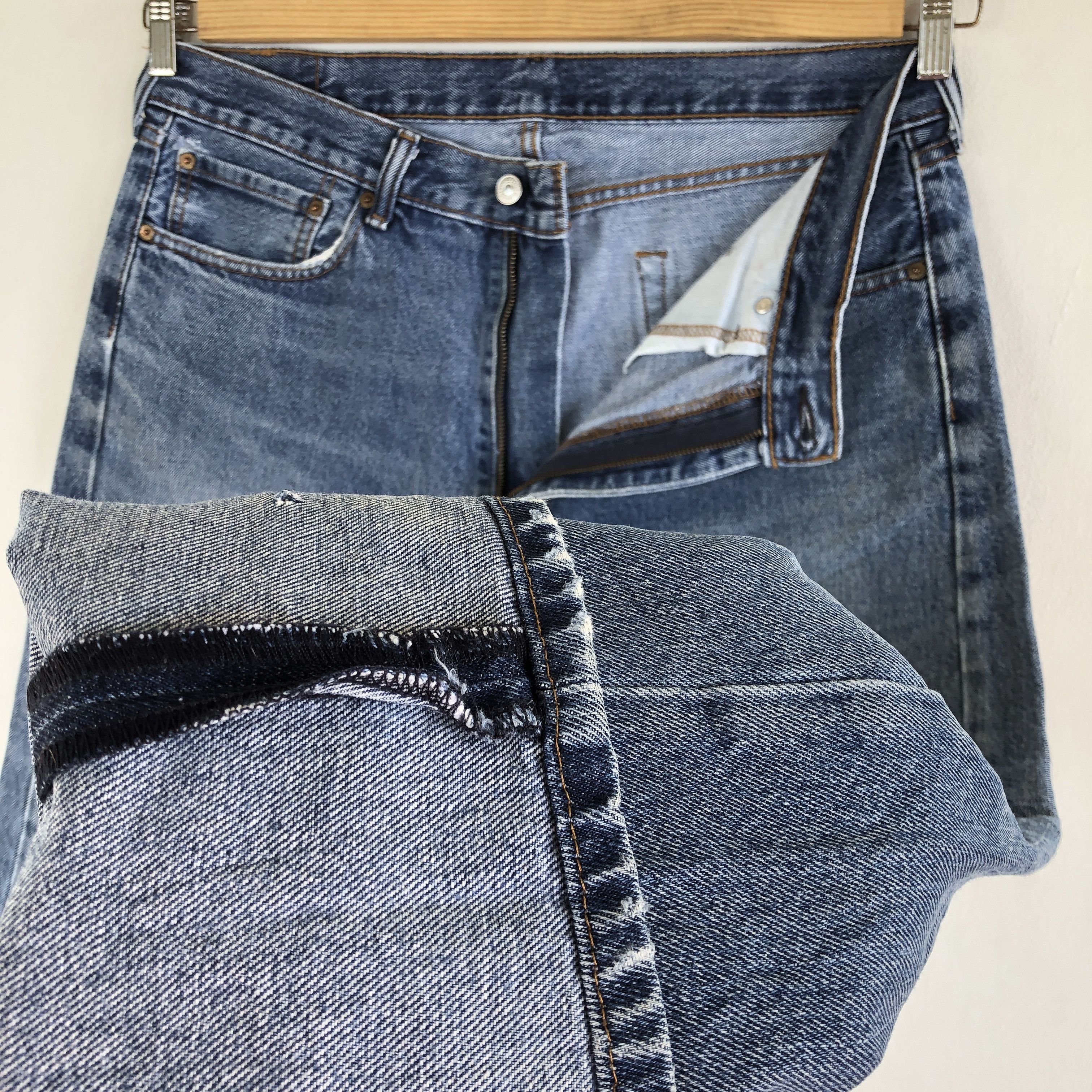 Levi's Vintage Levis 505 Stone Wash Jeans Levi's Sun Faded Denim Size US 34 / EU 50 - 10 Thumbnail