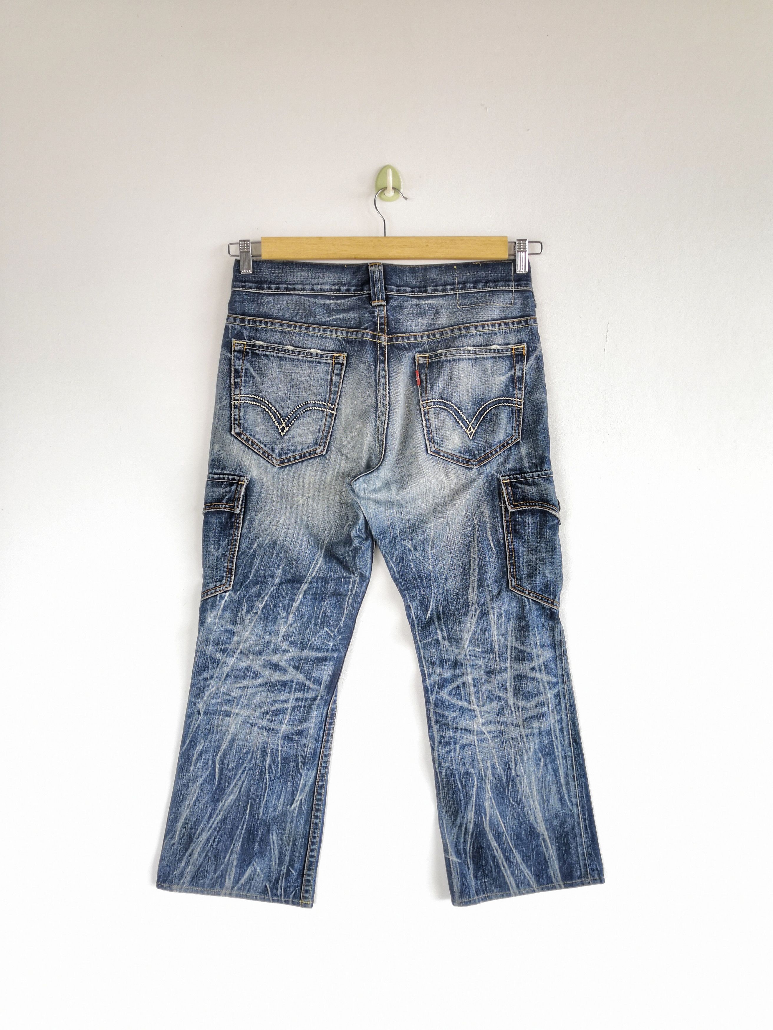 Levi's Vintage Levis Jeans Multi Pocket Cargo Pants Denim Size US 32 / EU 48 - 2 Thumbnail